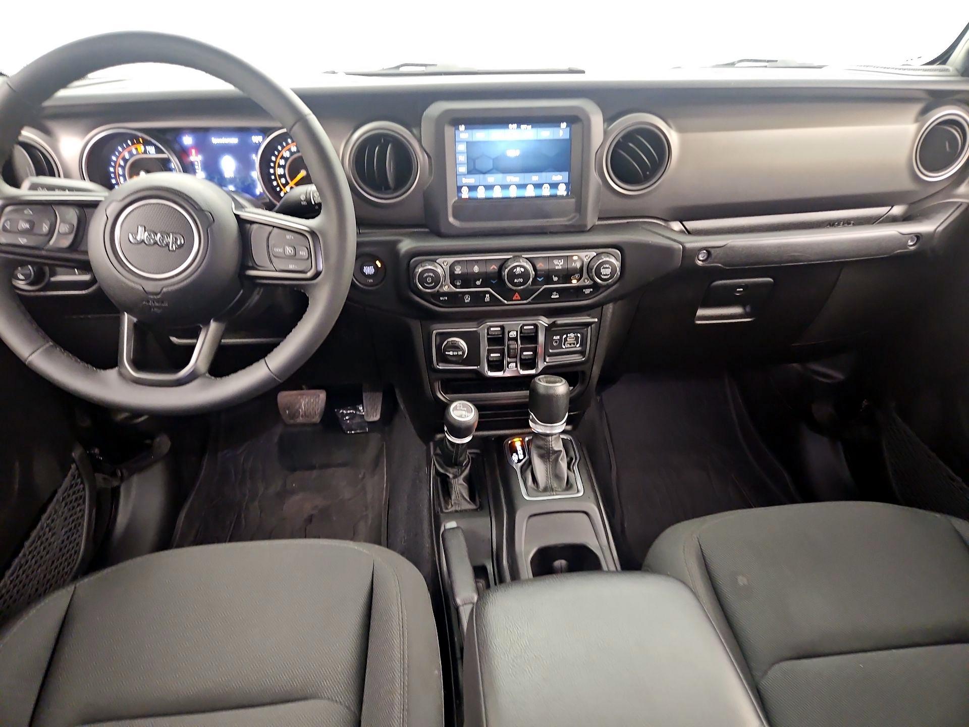 Thumbnail: 2023 Jeep Gladiator - 9