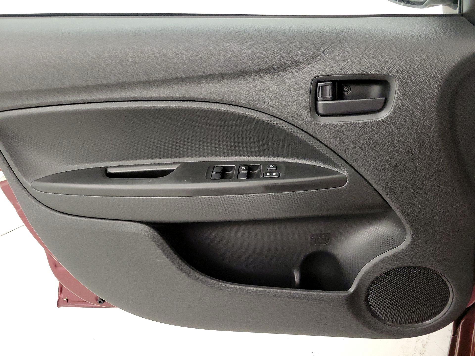 Thumbnail: 2022 Mitsubishi Mirage - 12
