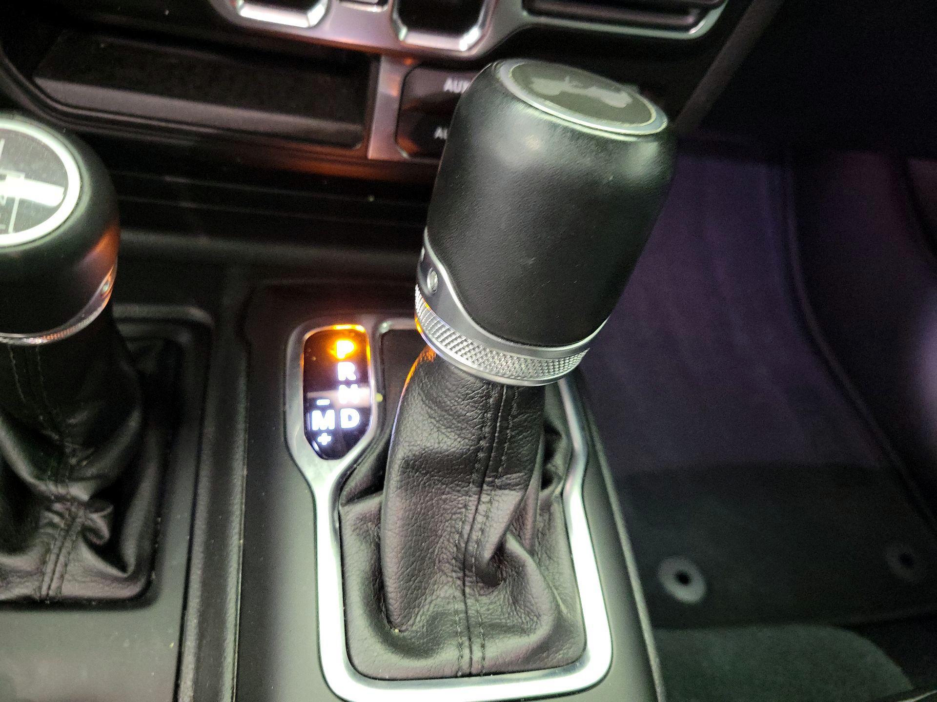 Thumbnail: 2022 Jeep Wrangler - 16