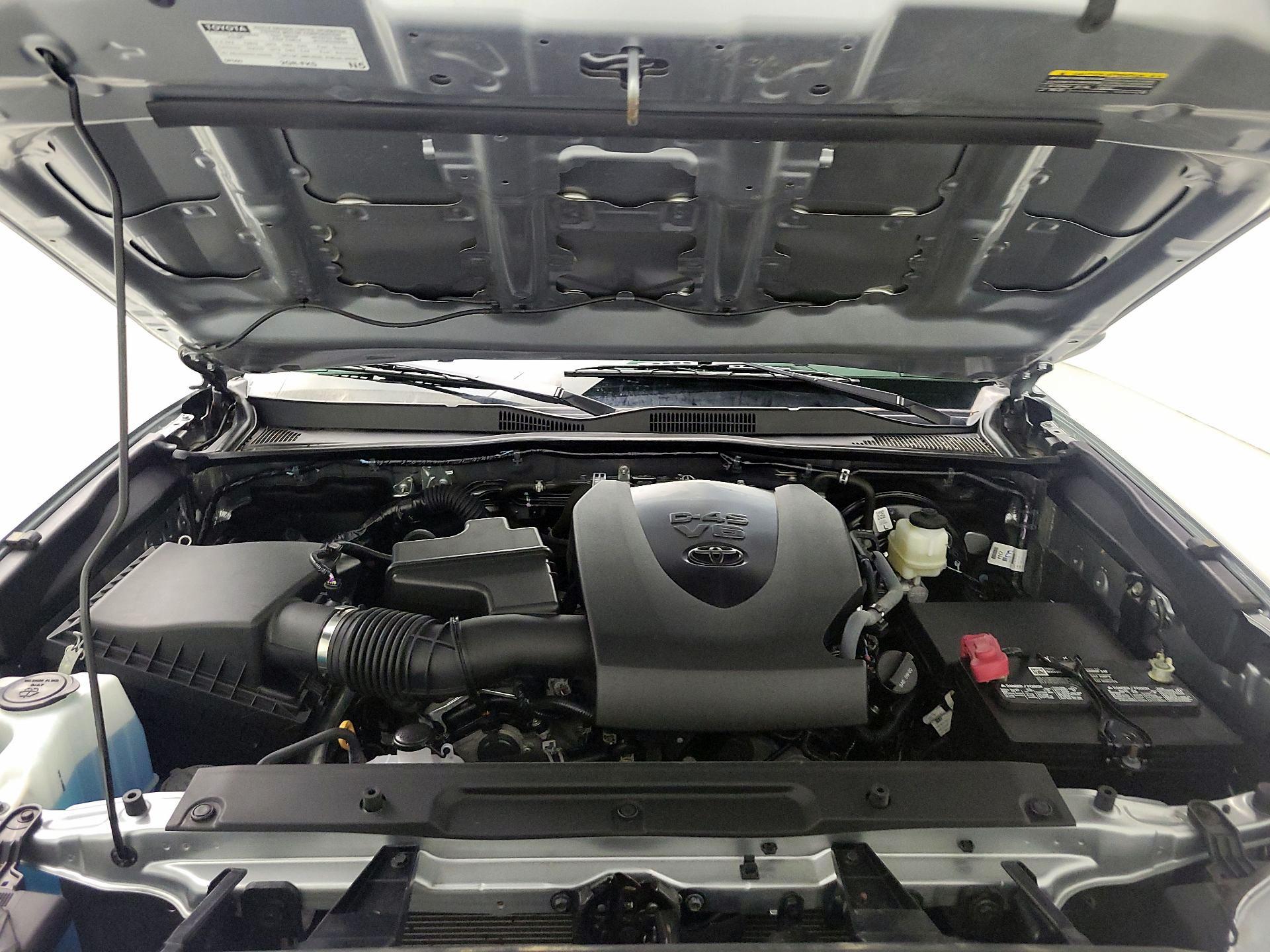 Thumbnail: 2022 Toyota Tacoma - 19