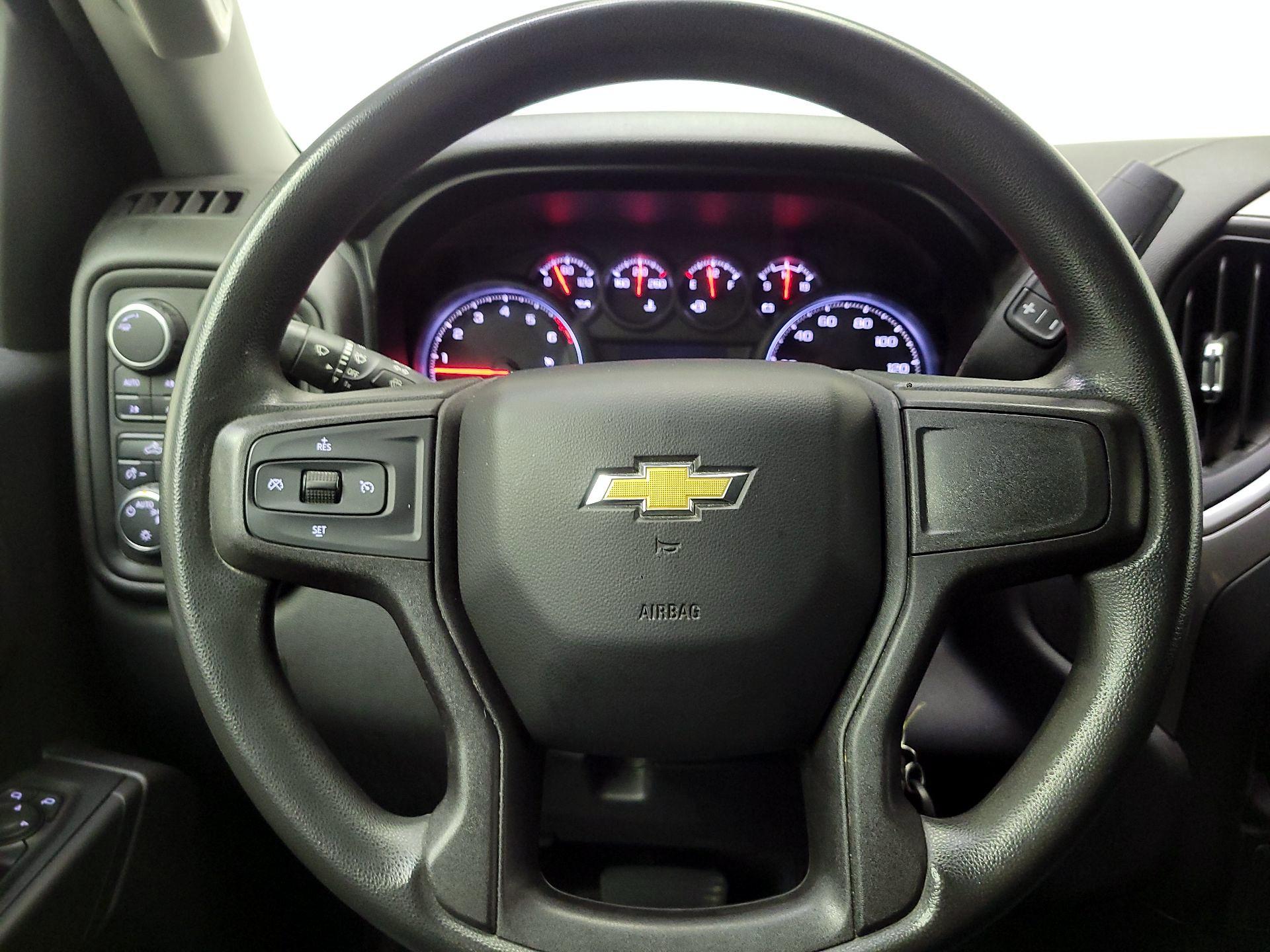 Thumbnail: 2020 Chevrolet Silverado 1500 - 10