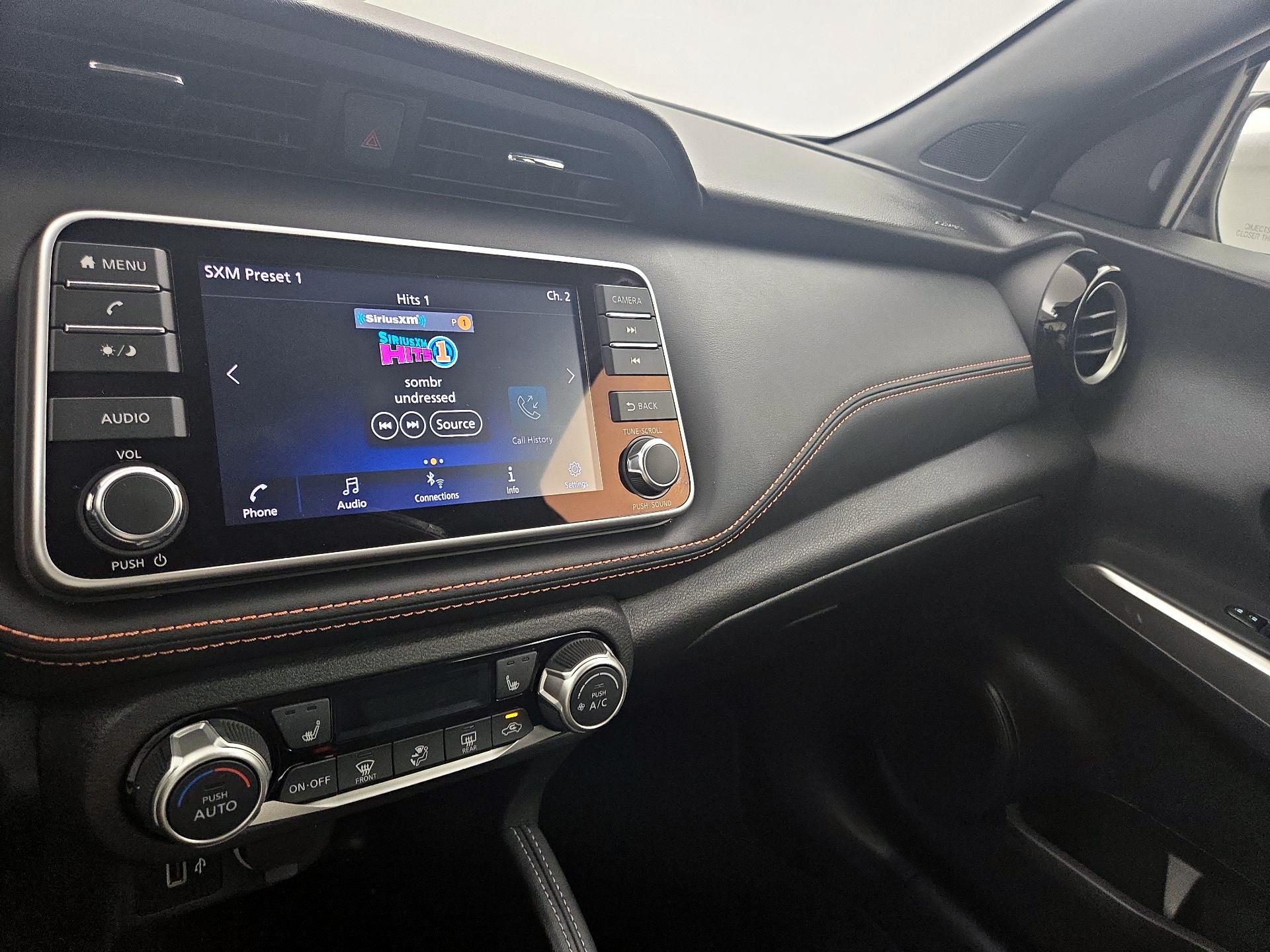 Thumbnail: 2020 Nissan Kicks - 14