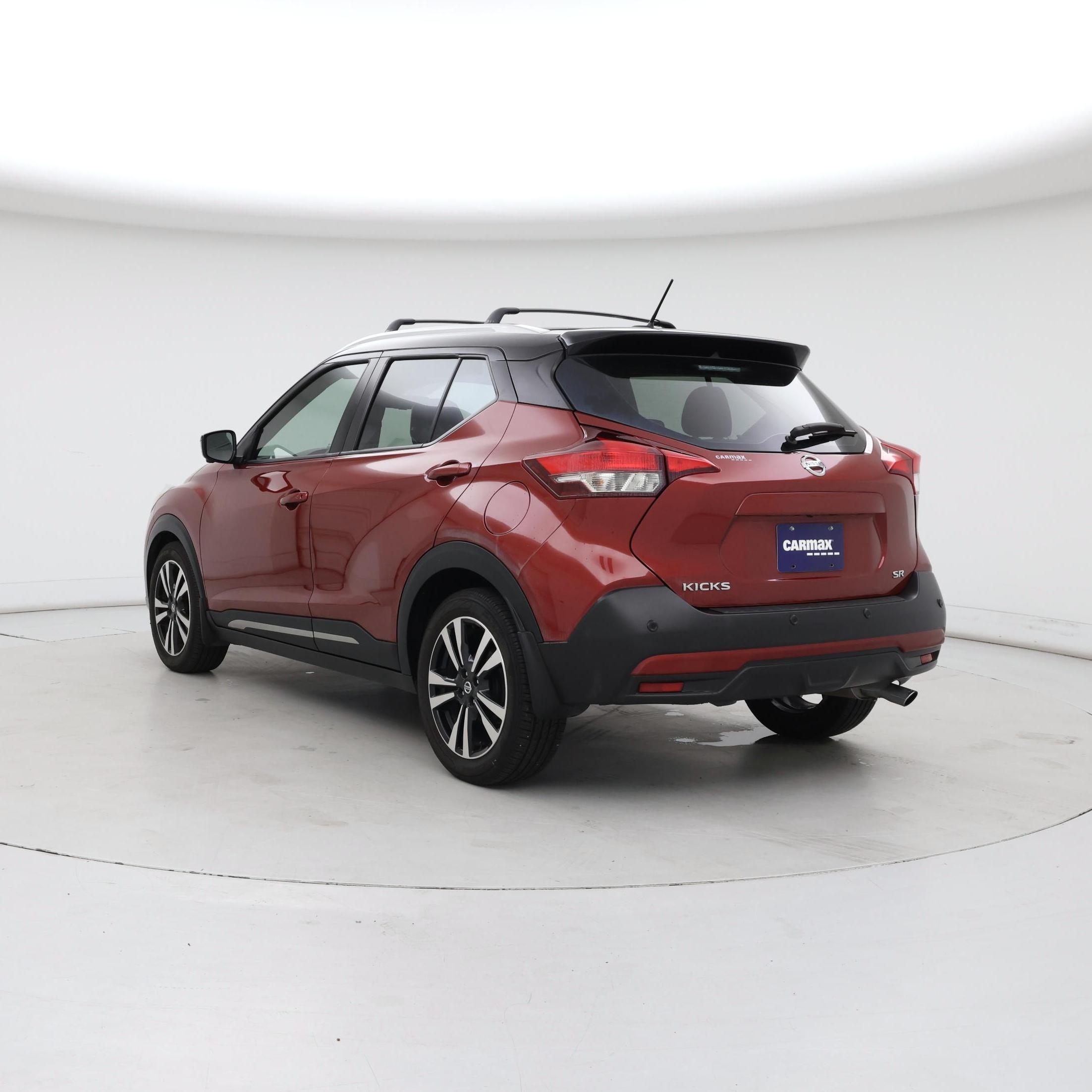 Thumbnail: 2020 Nissan Kicks - 2
