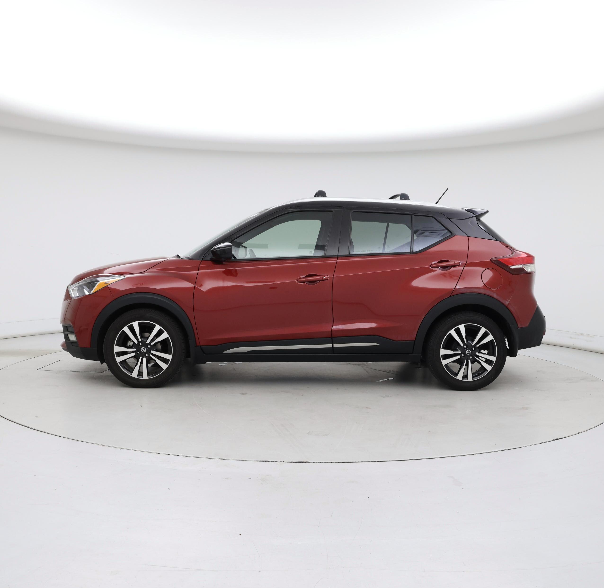 Thumbnail: 2020 Nissan Kicks - 3