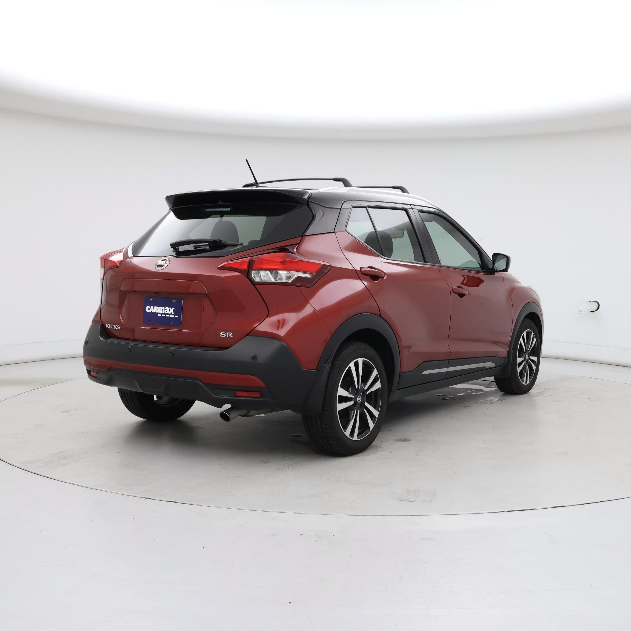 Thumbnail: 2020 Nissan Kicks - 8