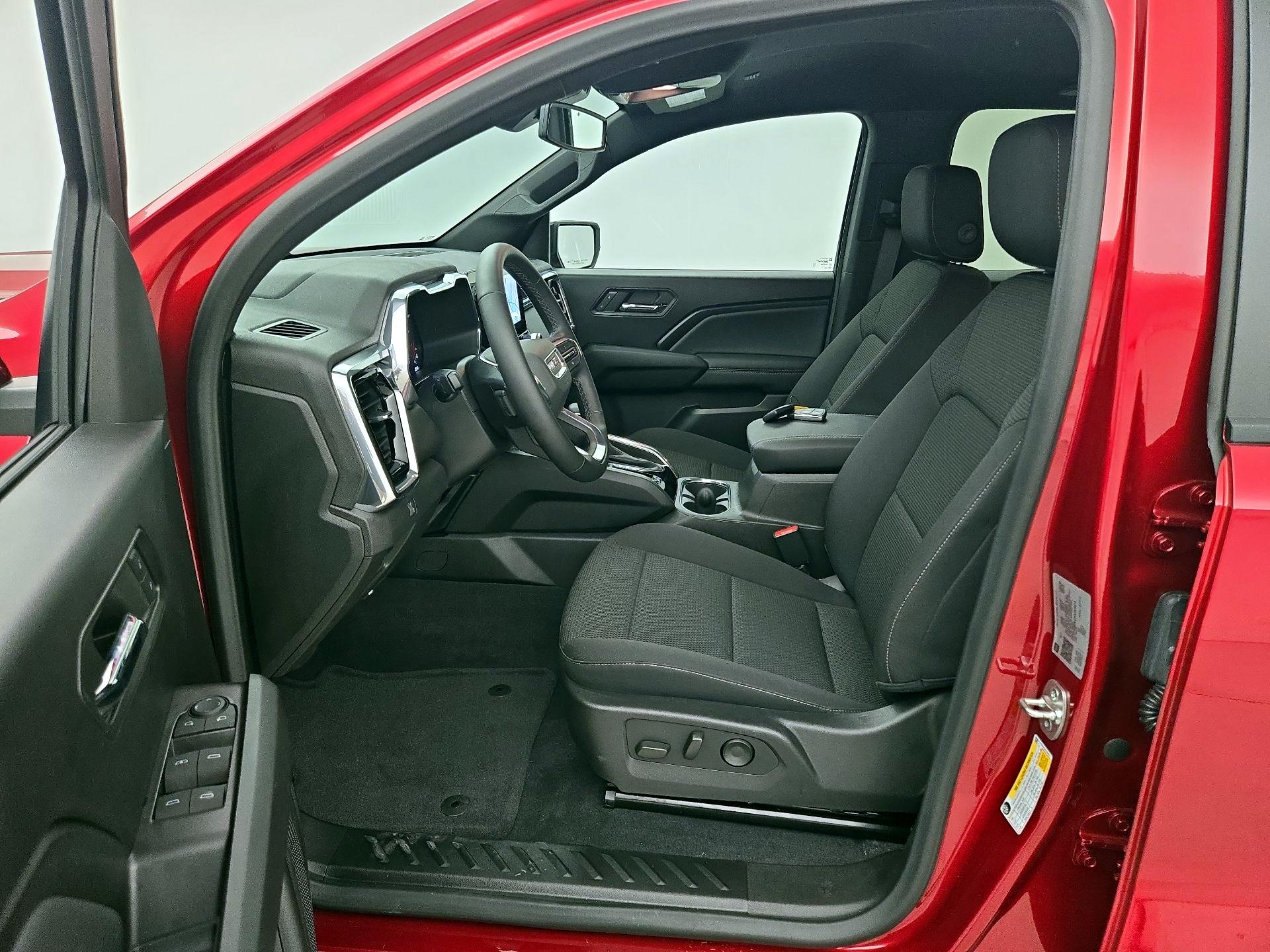Thumbnail: 2024 GMC Canyon - 11