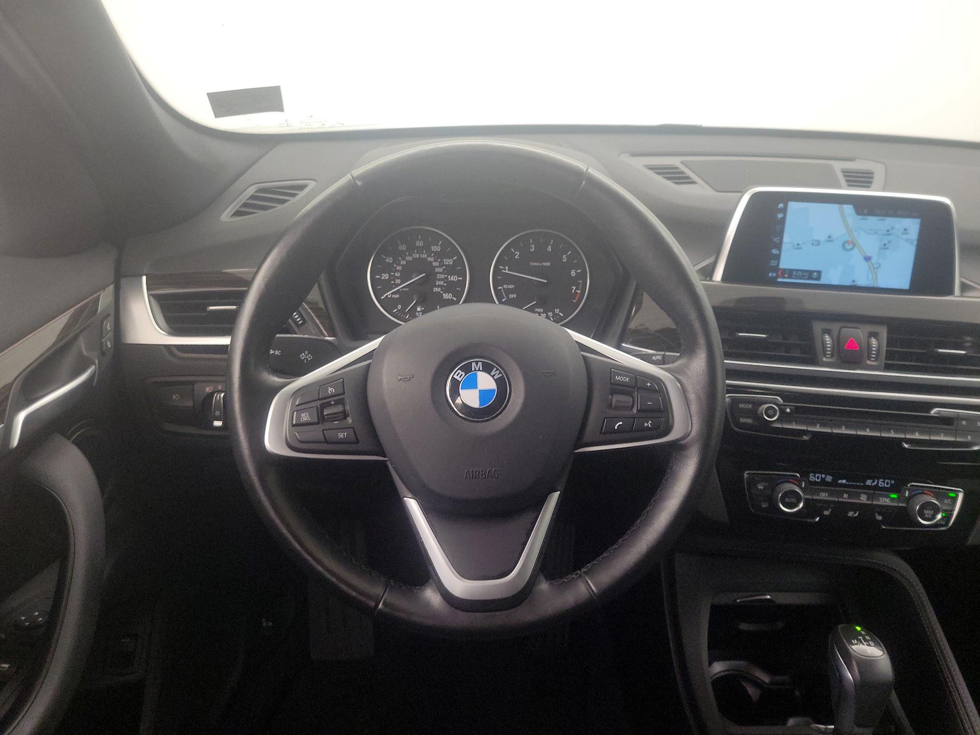 Thumbnail: 2018 BMW X1 - 10
