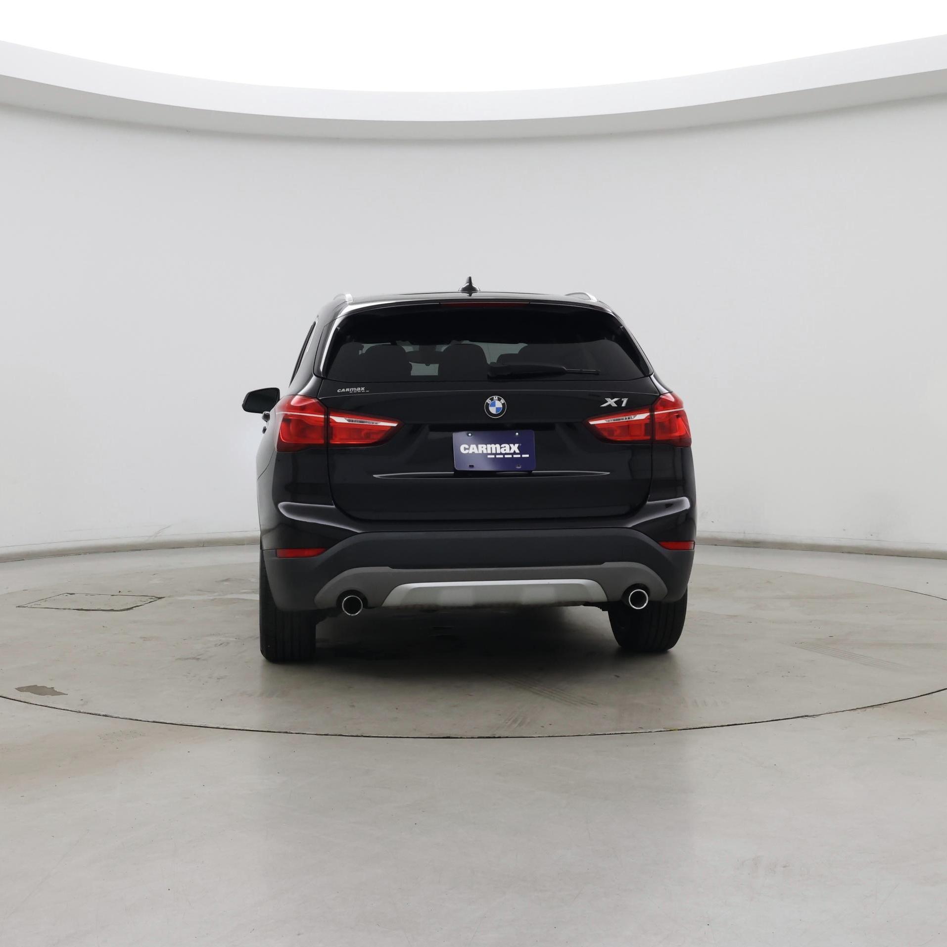 Thumbnail: 2018 BMW X1 - 6