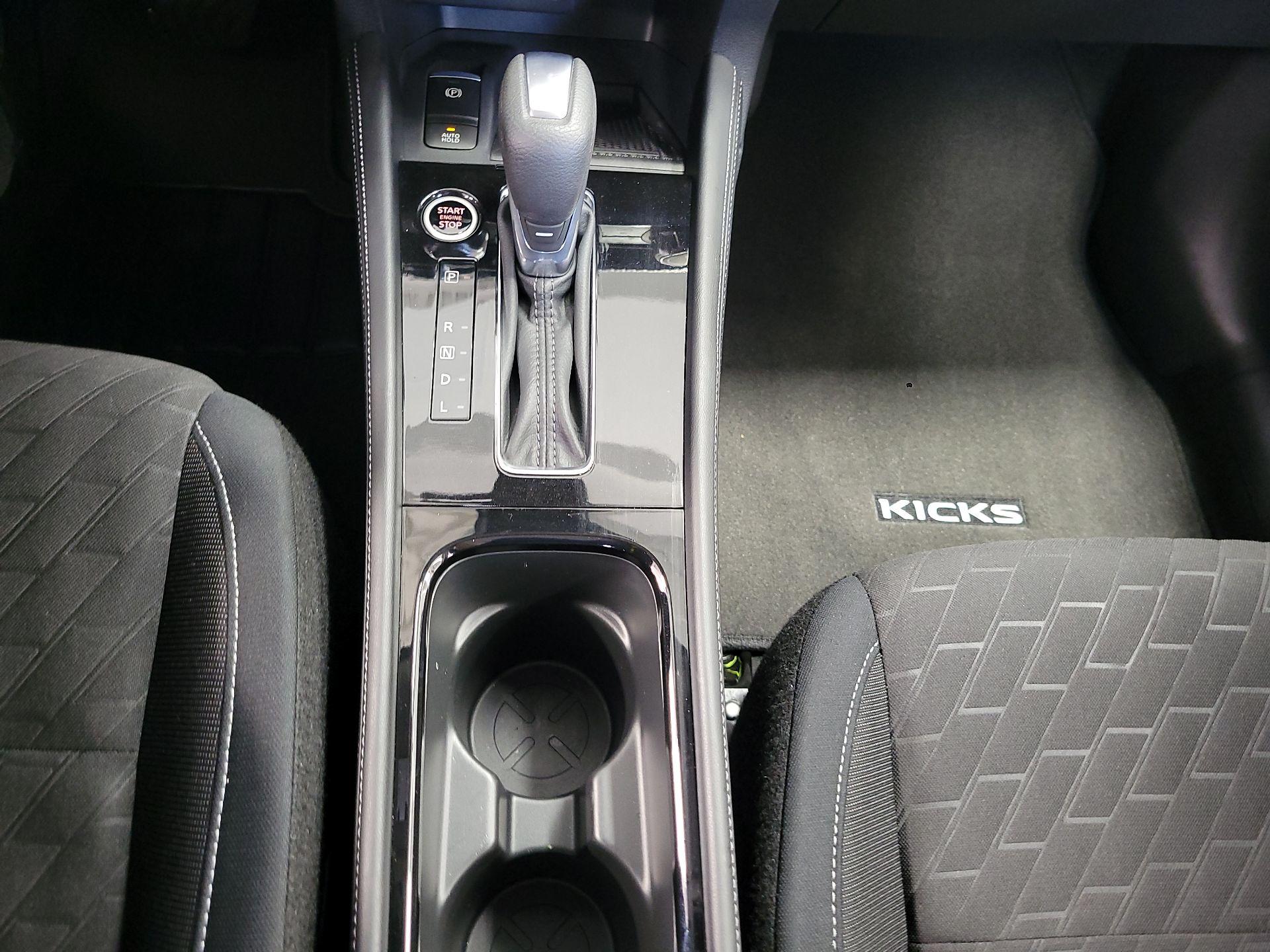 Thumbnail: 2024 Nissan Kicks - 16