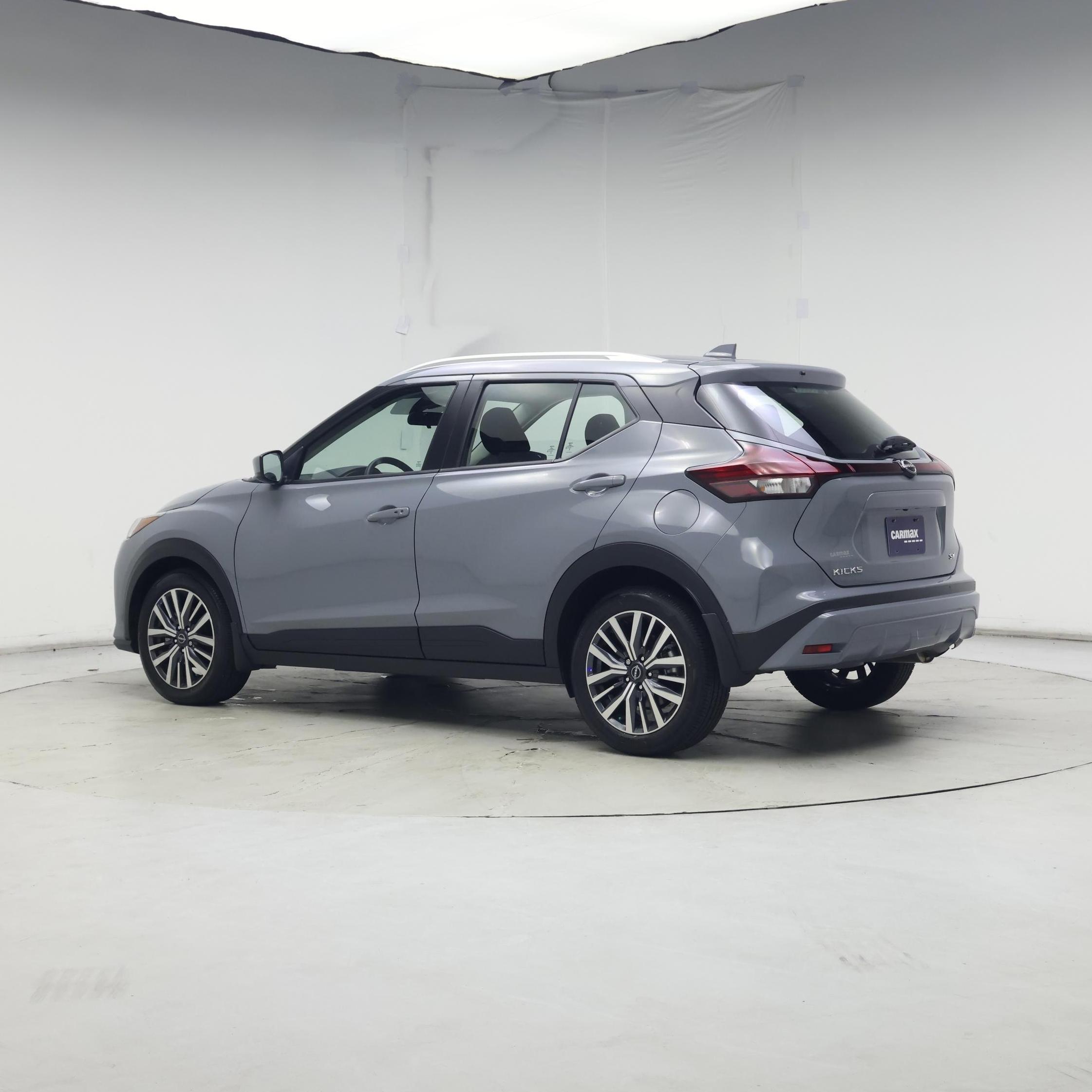 Thumbnail: 2024 Nissan Kicks - 2