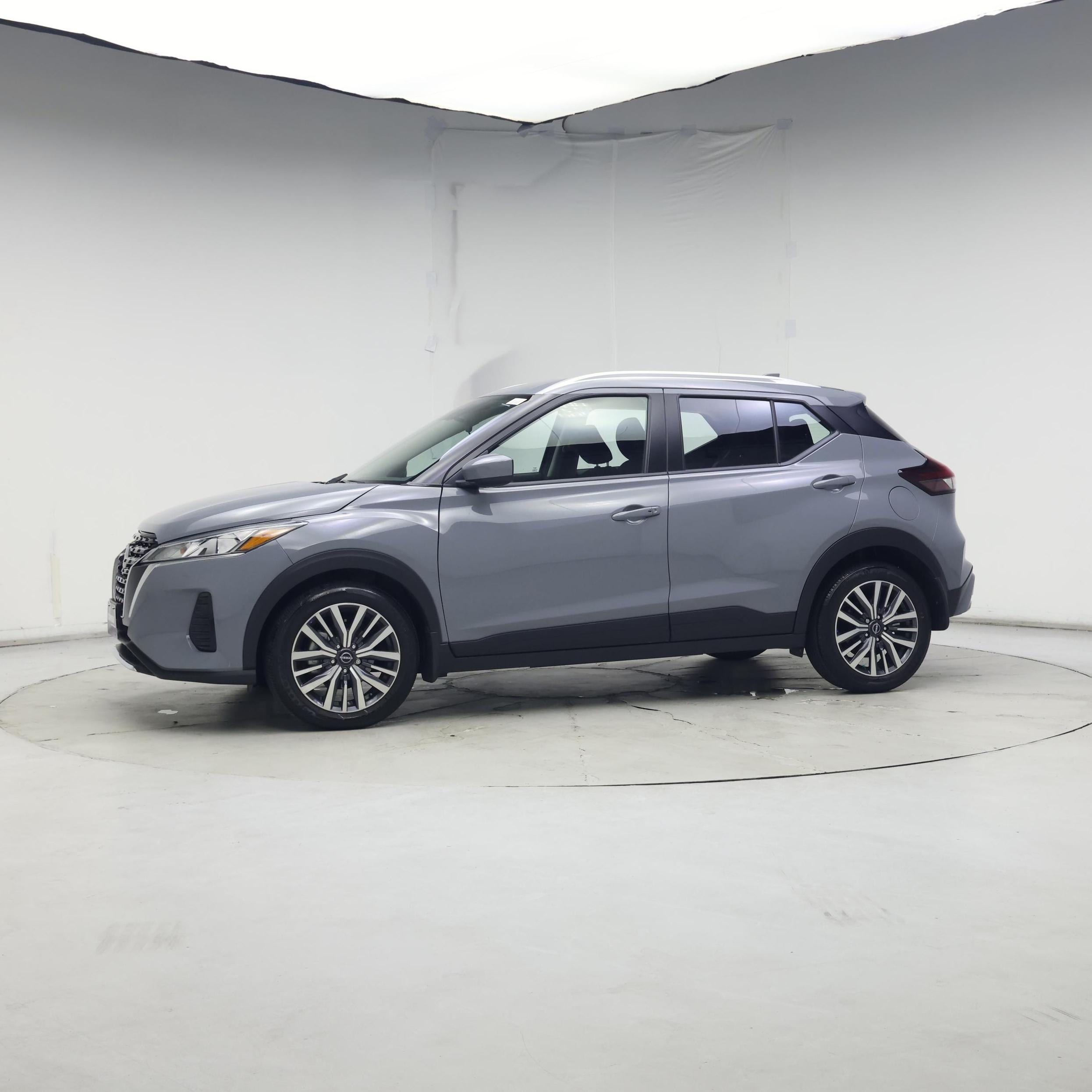 Thumbnail: 2024 Nissan Kicks - 3