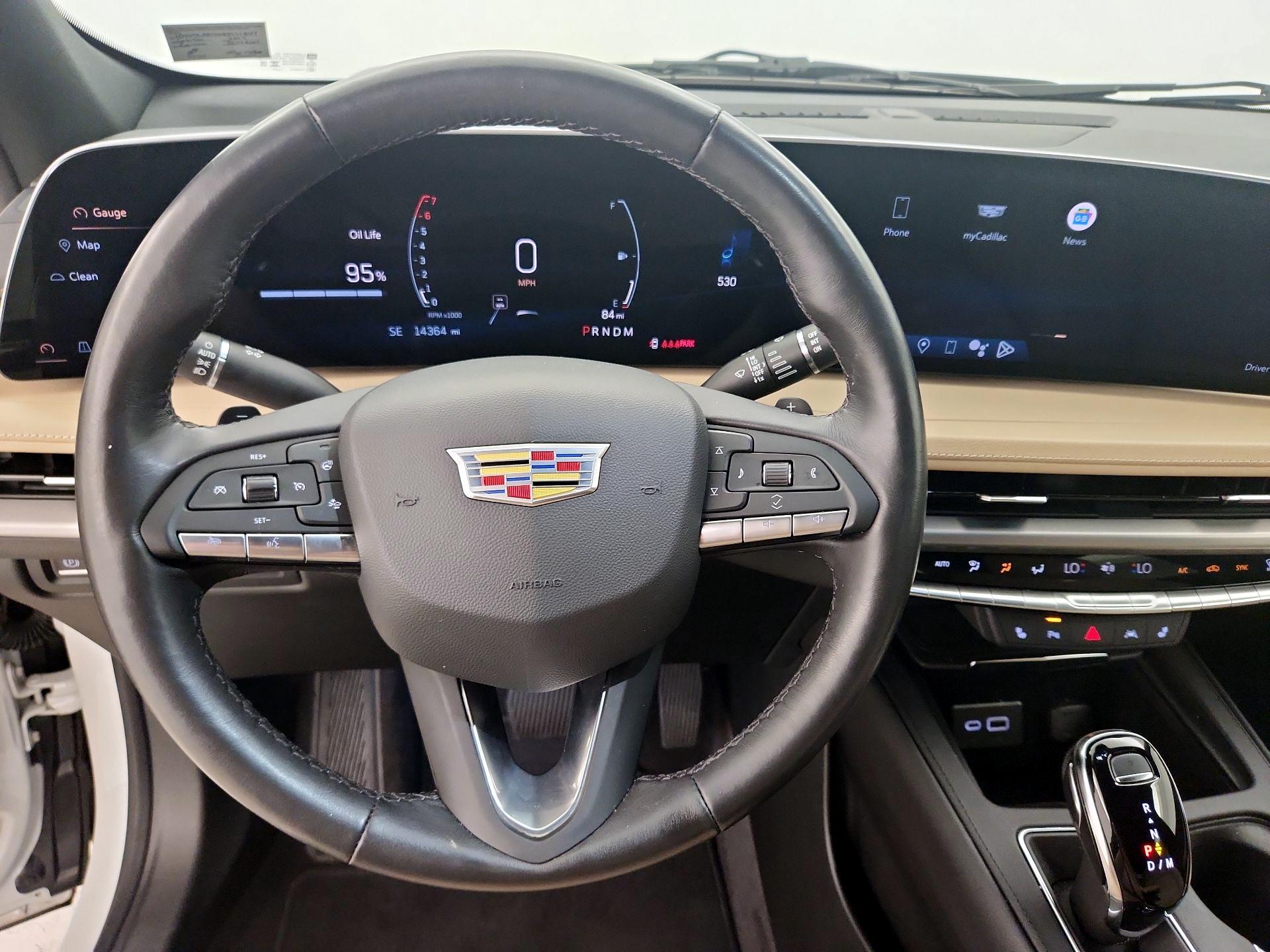 Thumbnail: 2024 Cadillac XT4 - 10