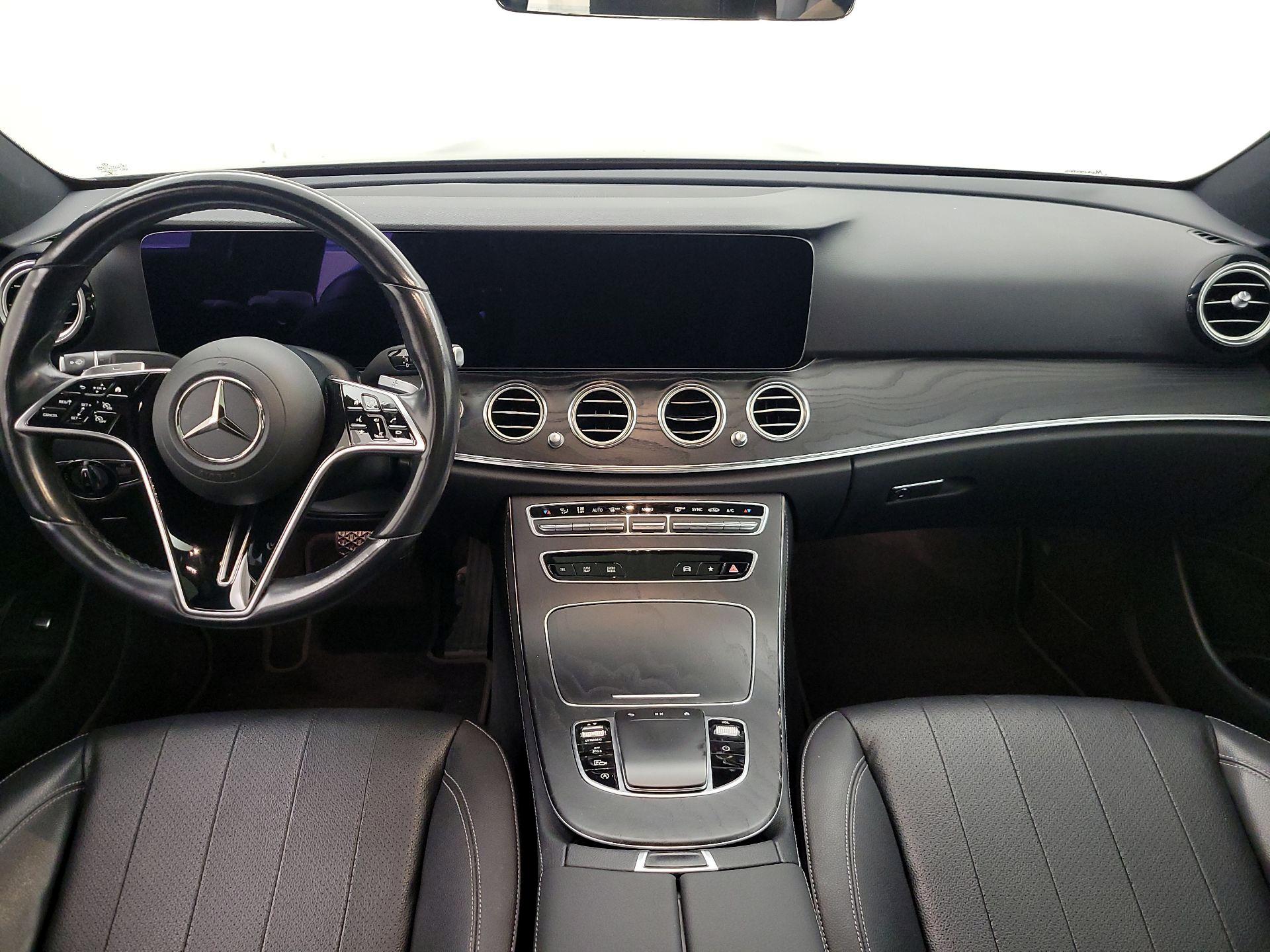 Thumbnail: 2021 Mercedes-Benz E-Class - 9