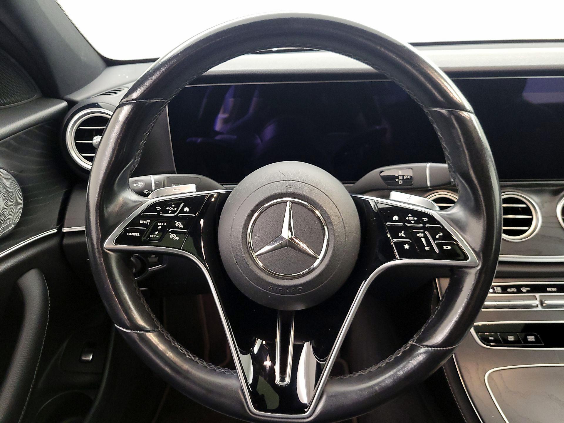 Thumbnail: 2021 Mercedes-Benz E-Class - 10
