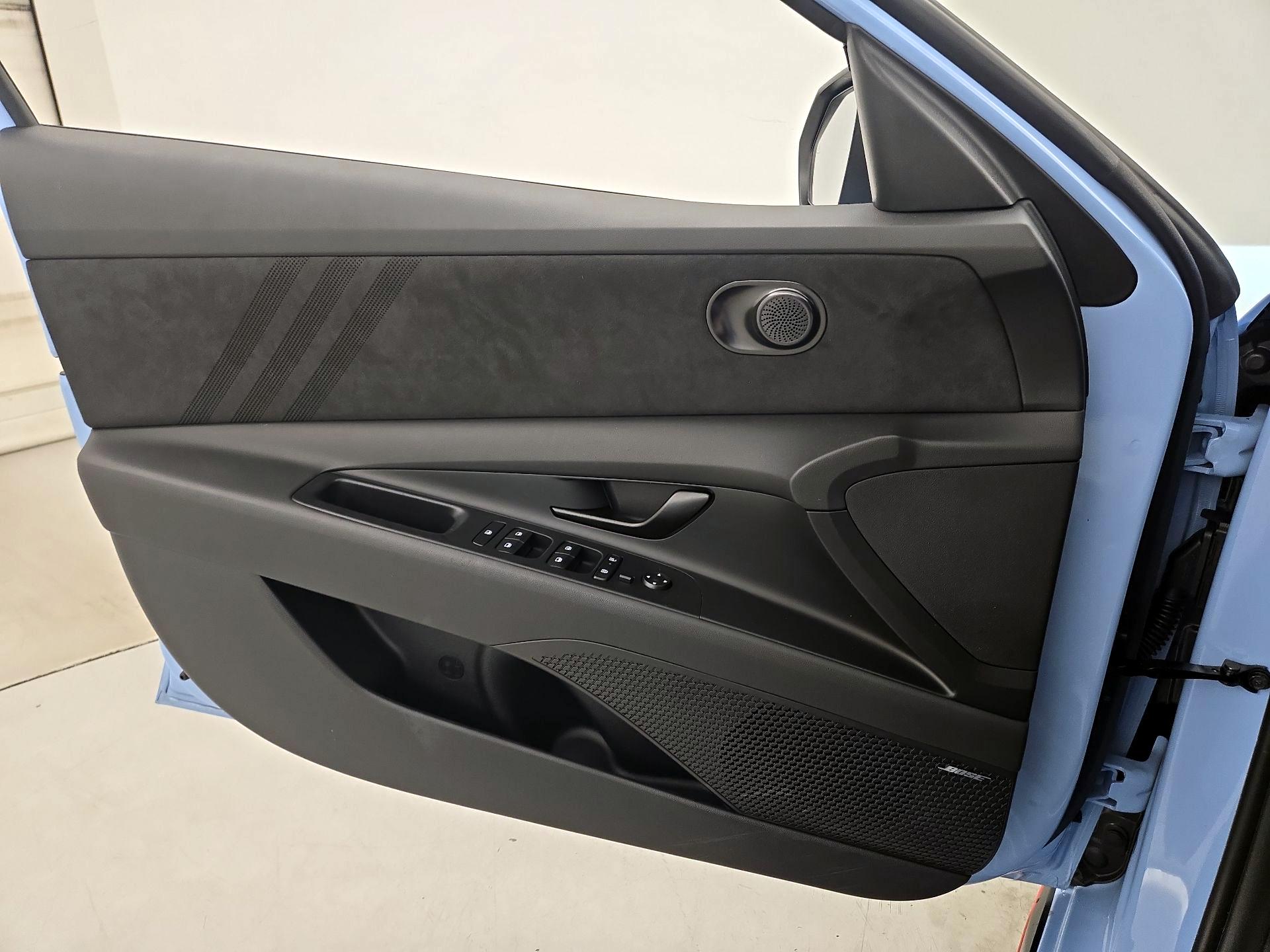Thumbnail: 2025 Hyundai Elantra - 12
