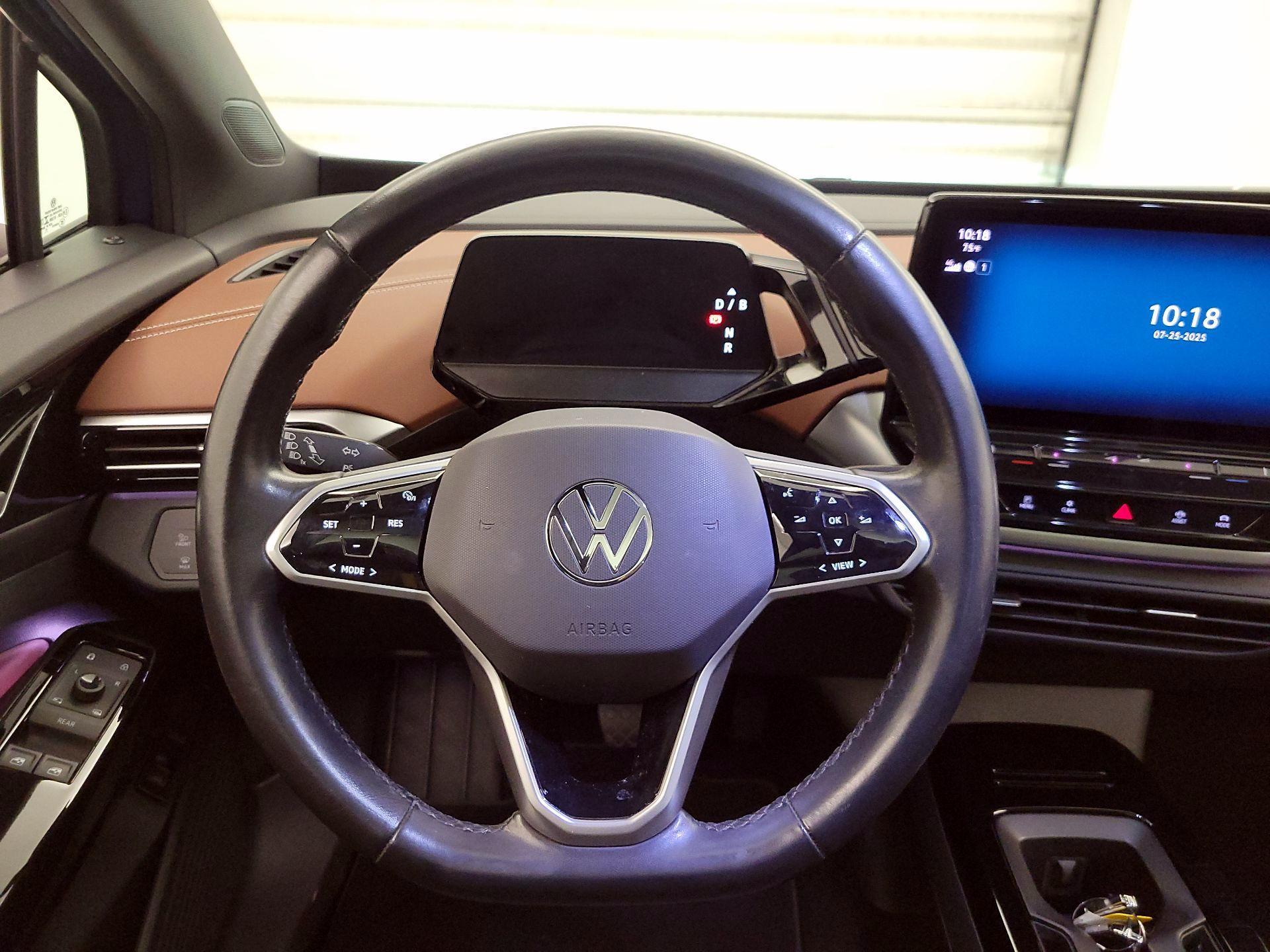 Thumbnail: 2021 Volkswagen ID.4 - 10