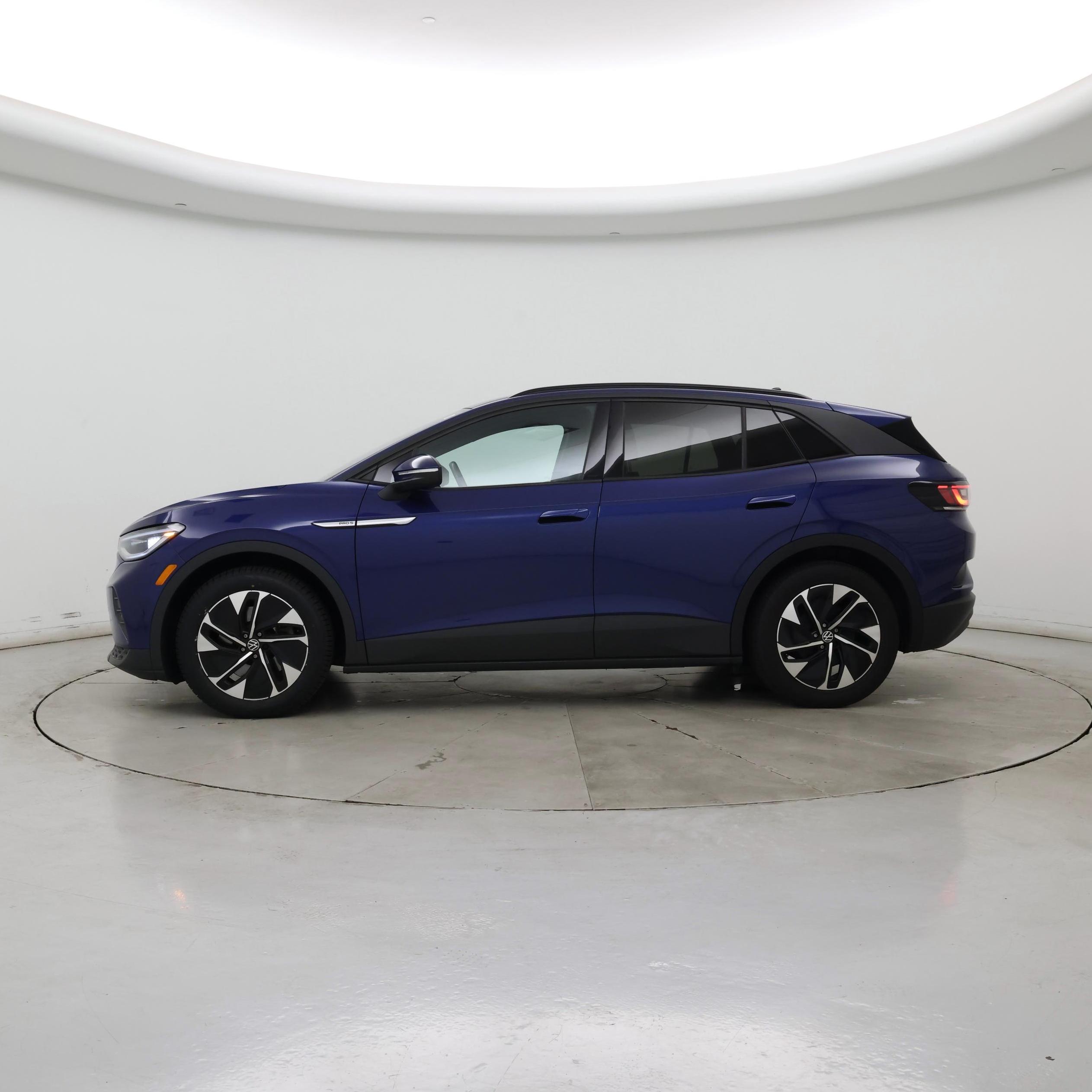 Thumbnail: 2021 Volkswagen ID.4 - 3