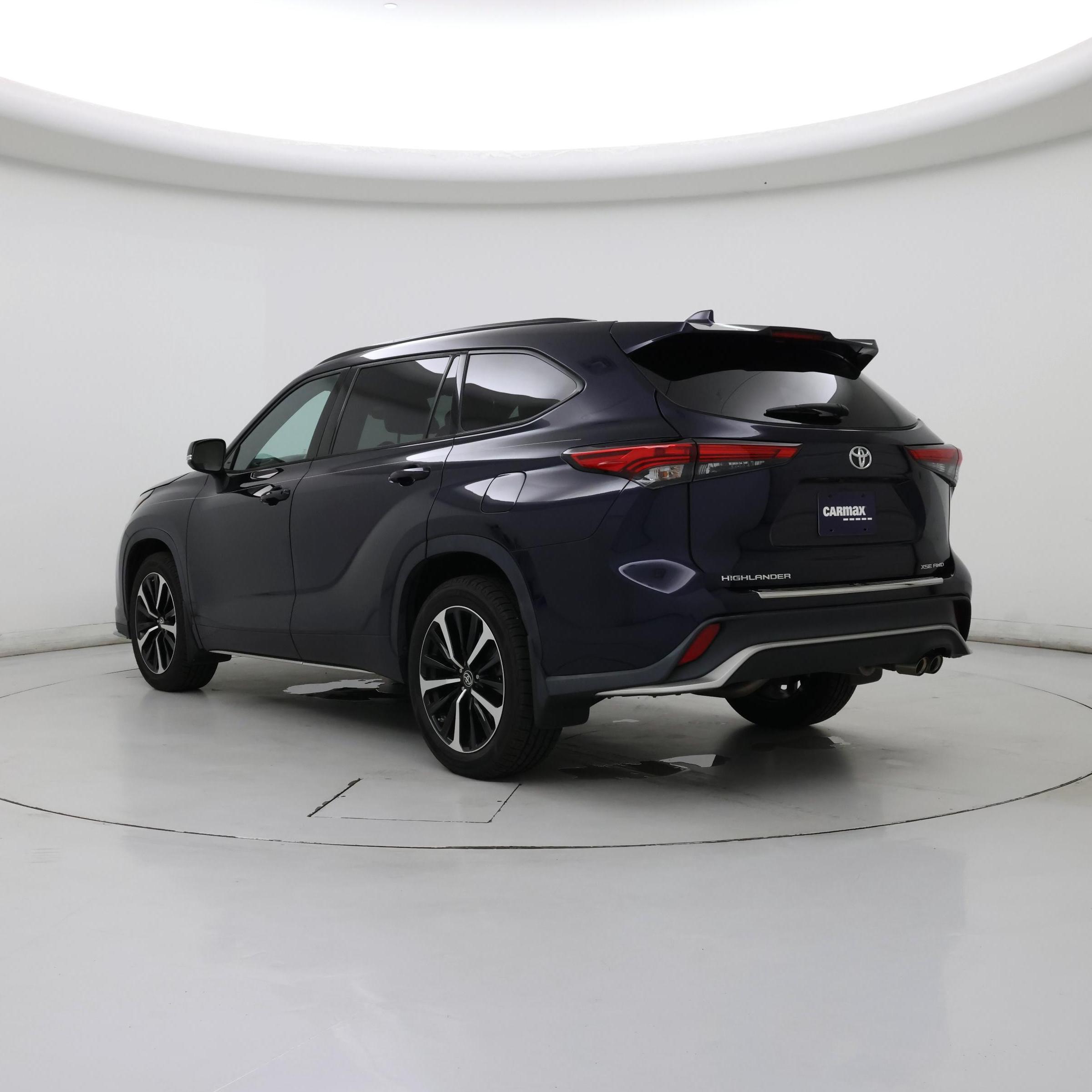 Thumbnail: 2022 Toyota Highlander - 2