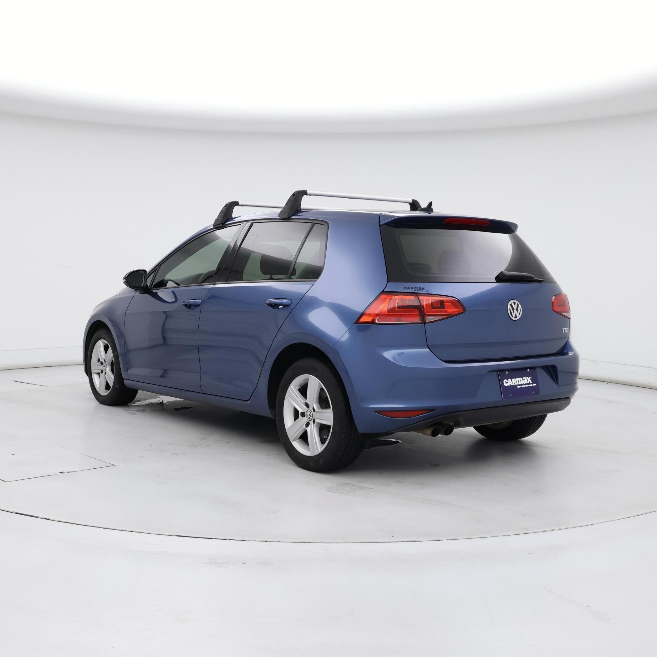 Thumbnail: 2017 Volkswagen Golf - 2