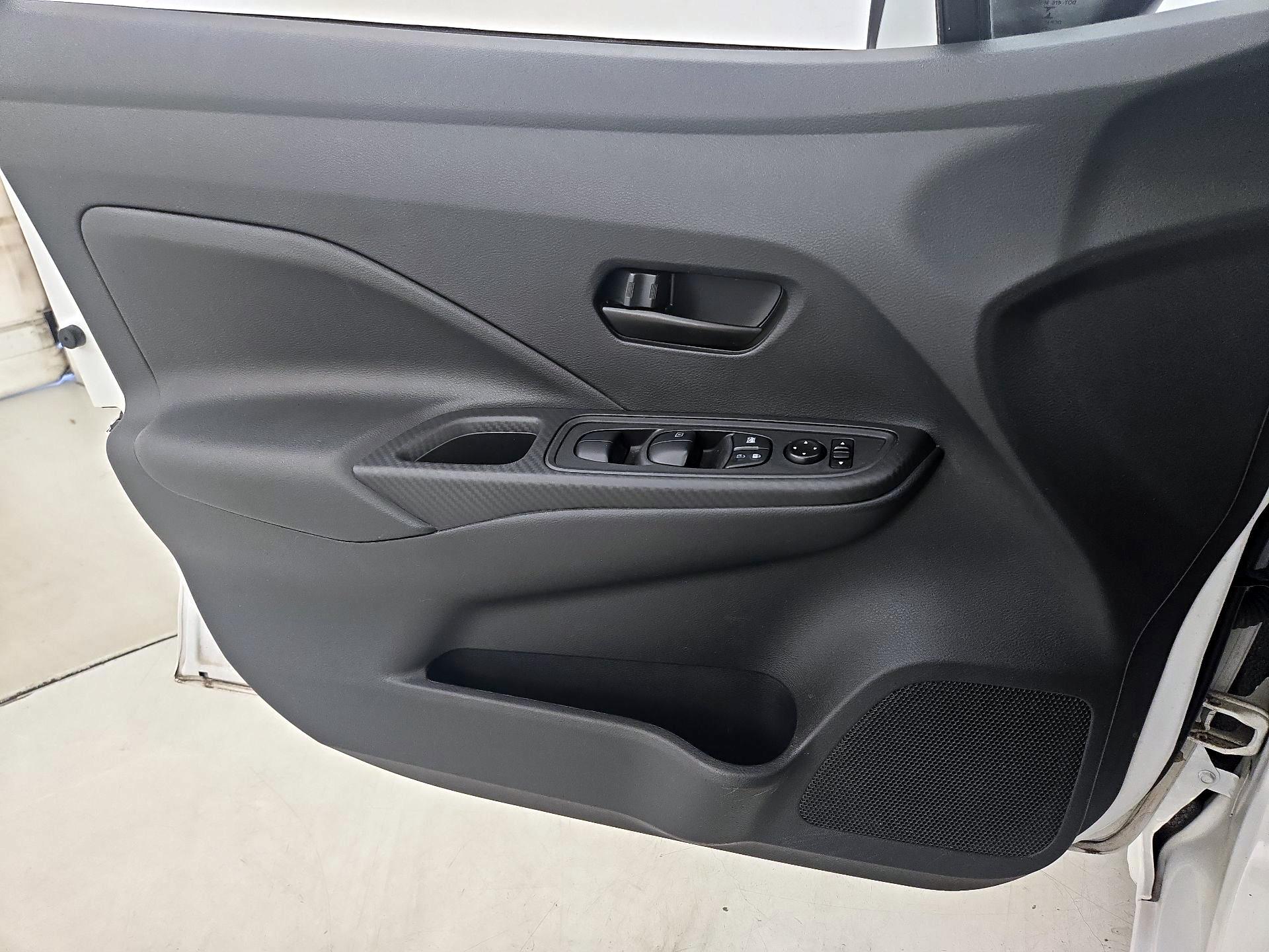 Thumbnail: 2020 Nissan Versa - 12