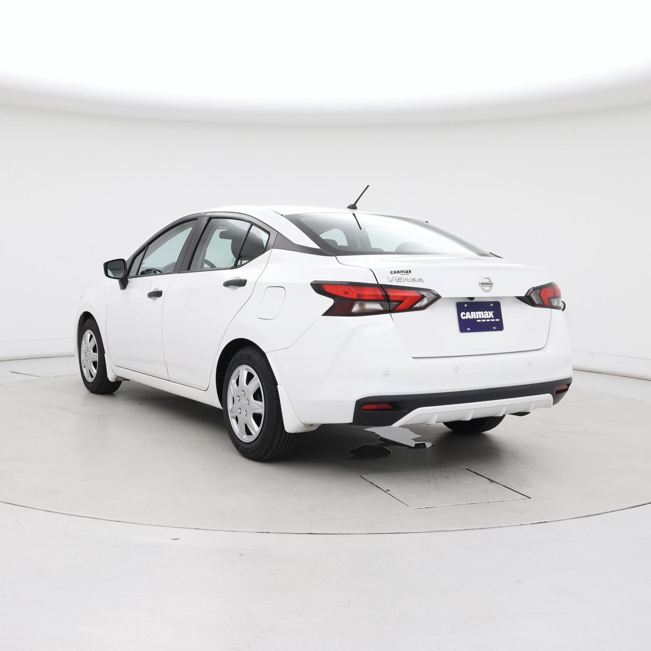 Thumbnail: 2020 Nissan Versa - 2