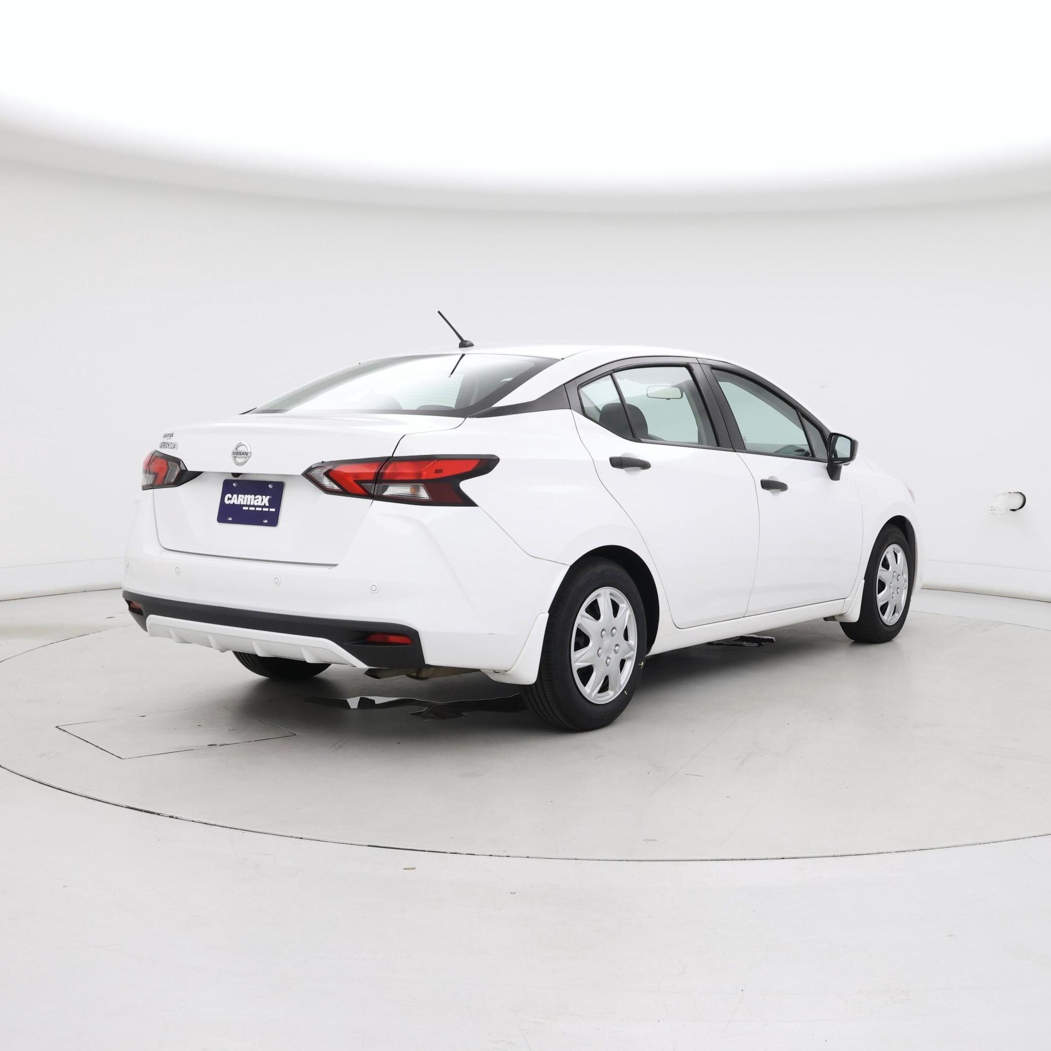 Thumbnail: 2020 Nissan Versa - 8