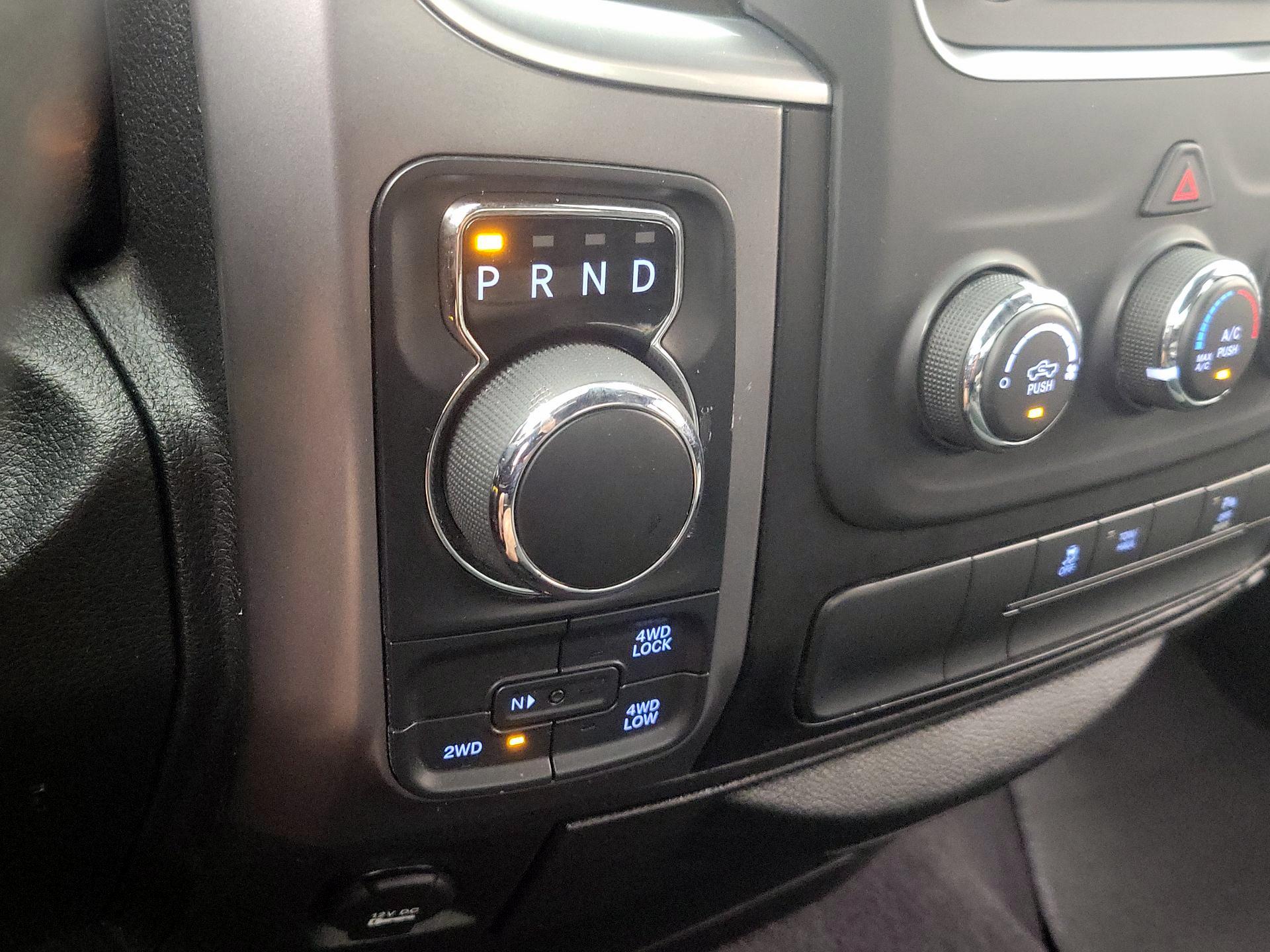 Thumbnail: 2021 RAM 1500 Classic - 17