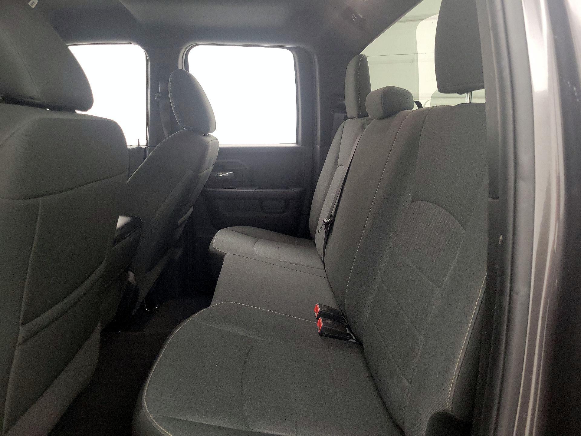 Thumbnail: 2021 RAM 1500 Classic - 19