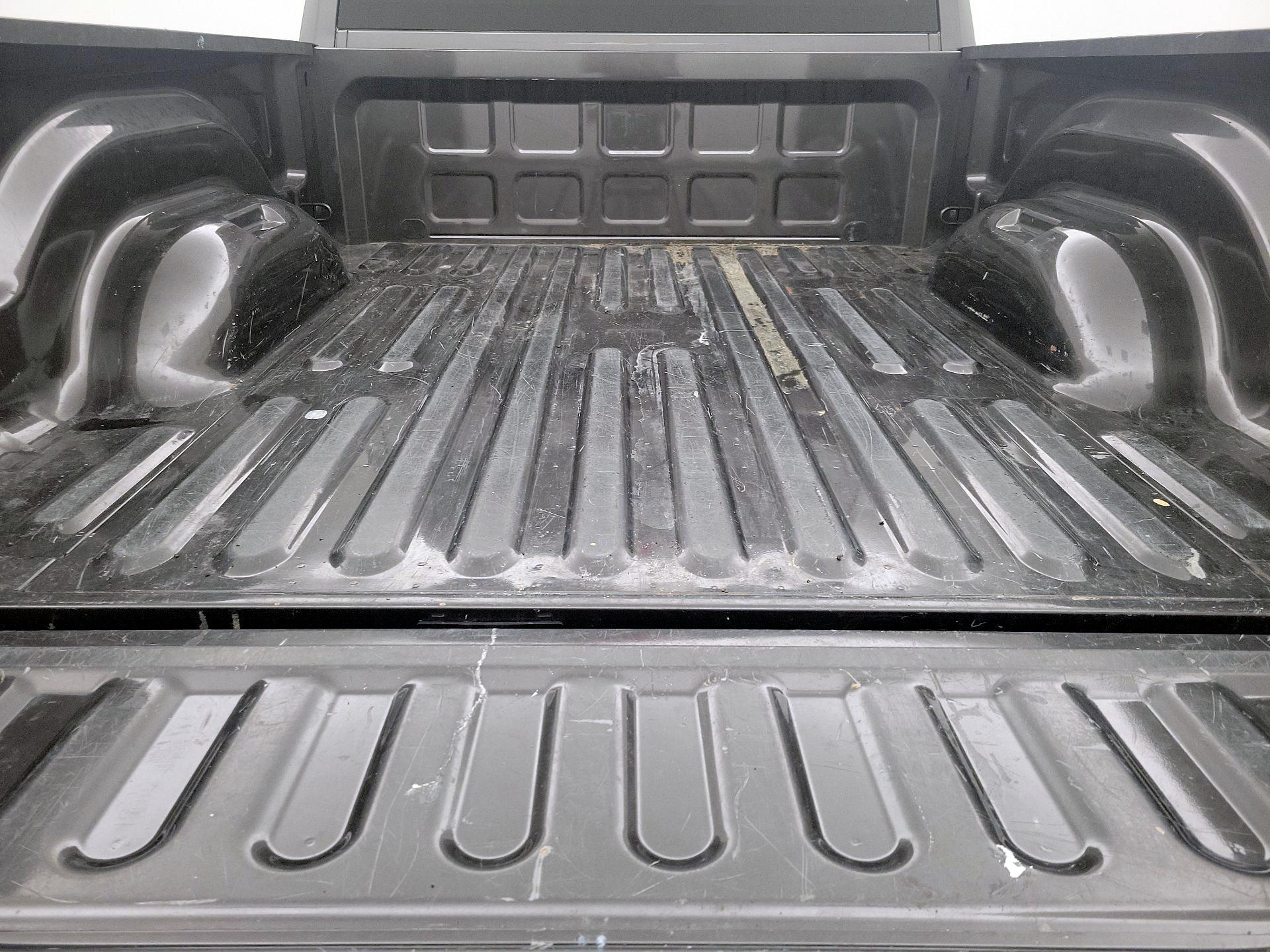 Thumbnail: 2021 RAM 1500 Classic - 20