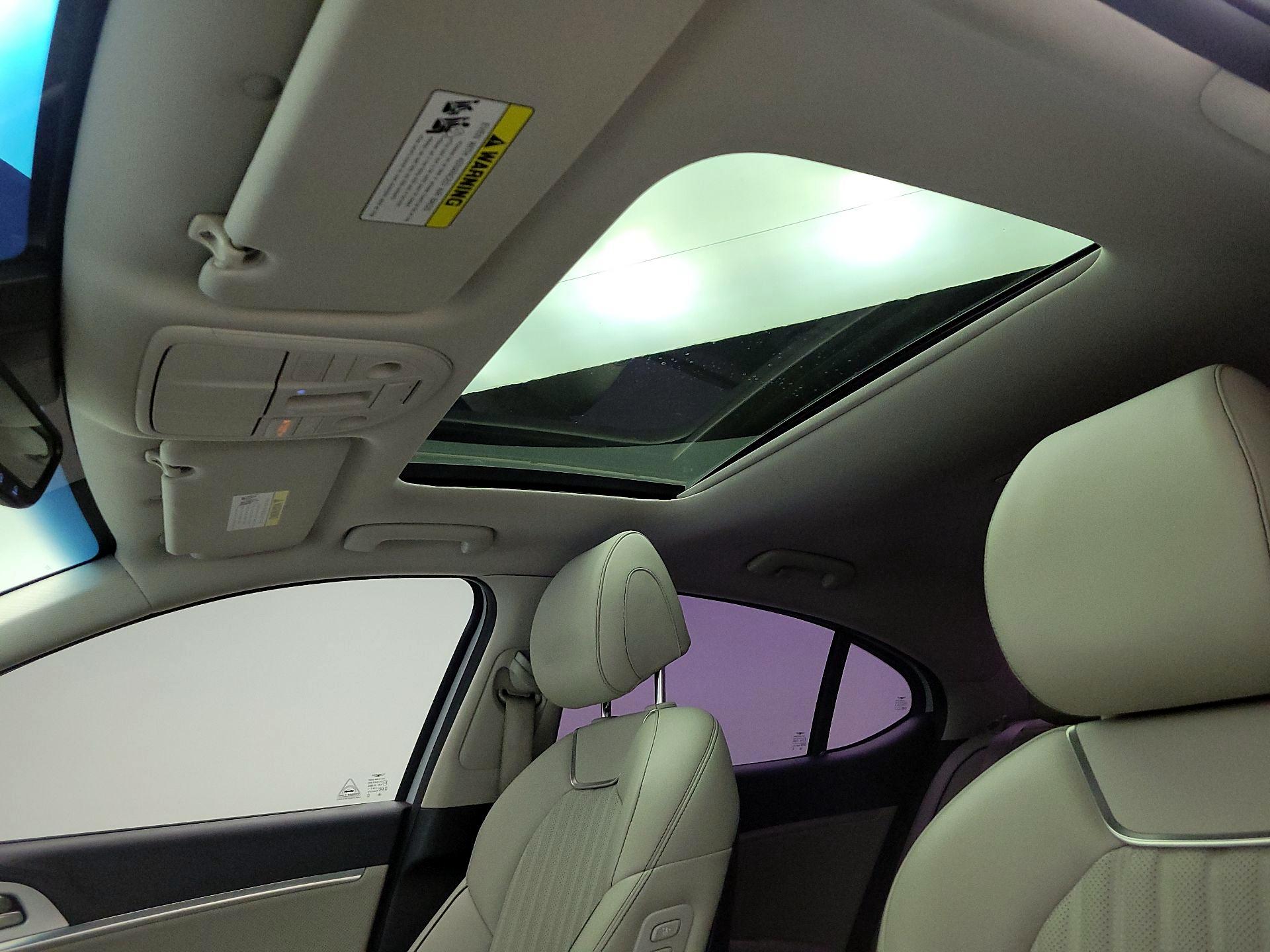Thumbnail: 2020 Genesis G70 - 20