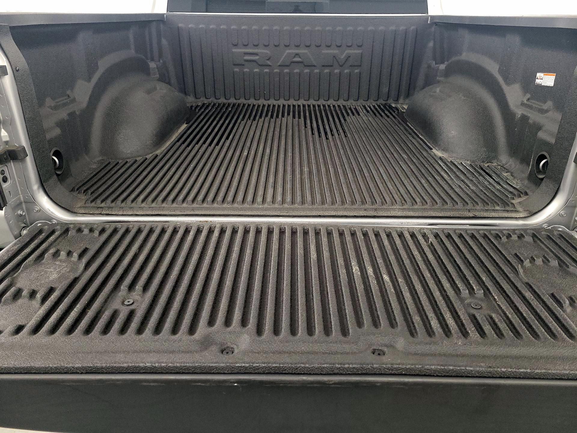 Thumbnail: 2020 RAM 1500 - 20