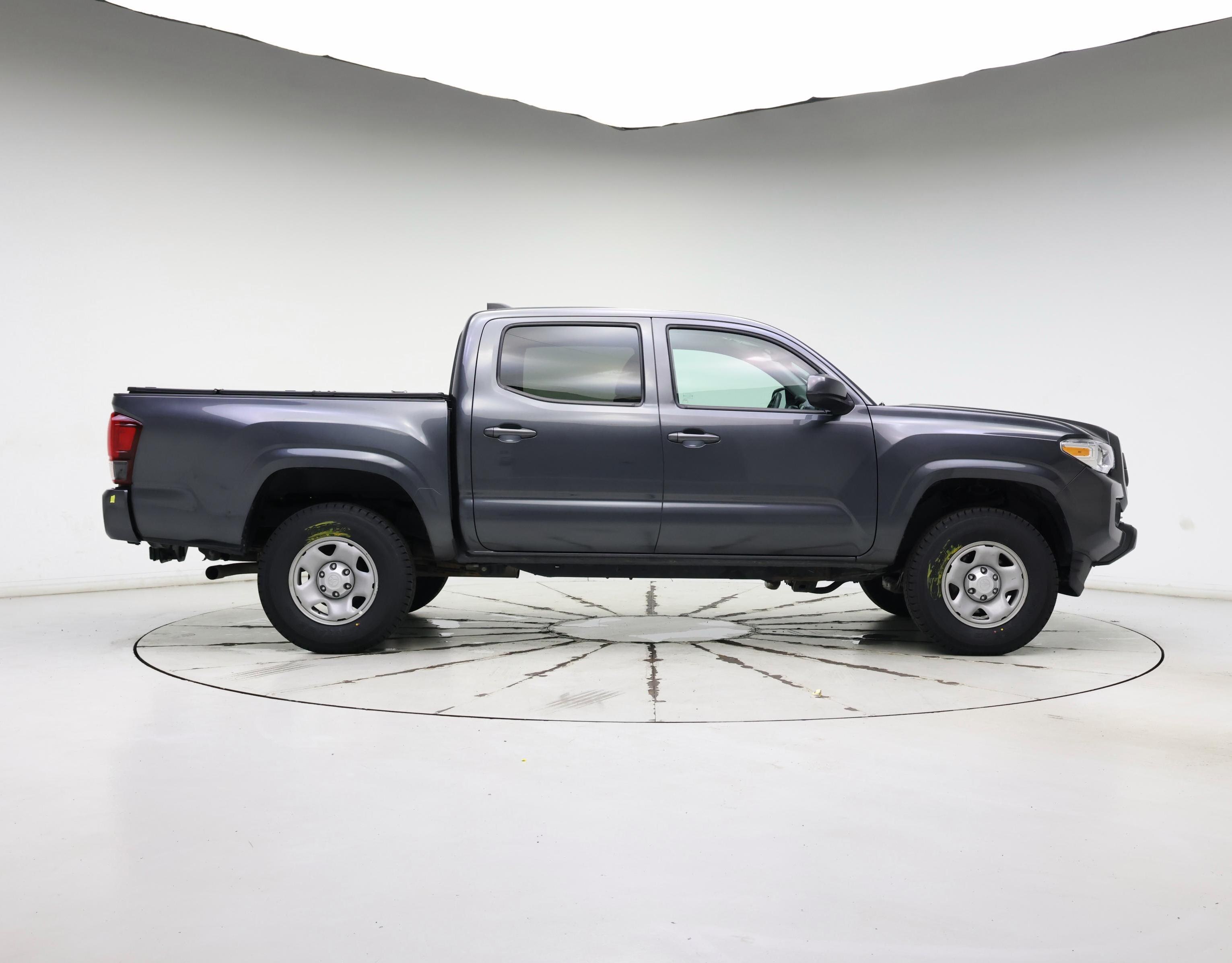 Thumbnail: 2022 Toyota Tacoma - 7