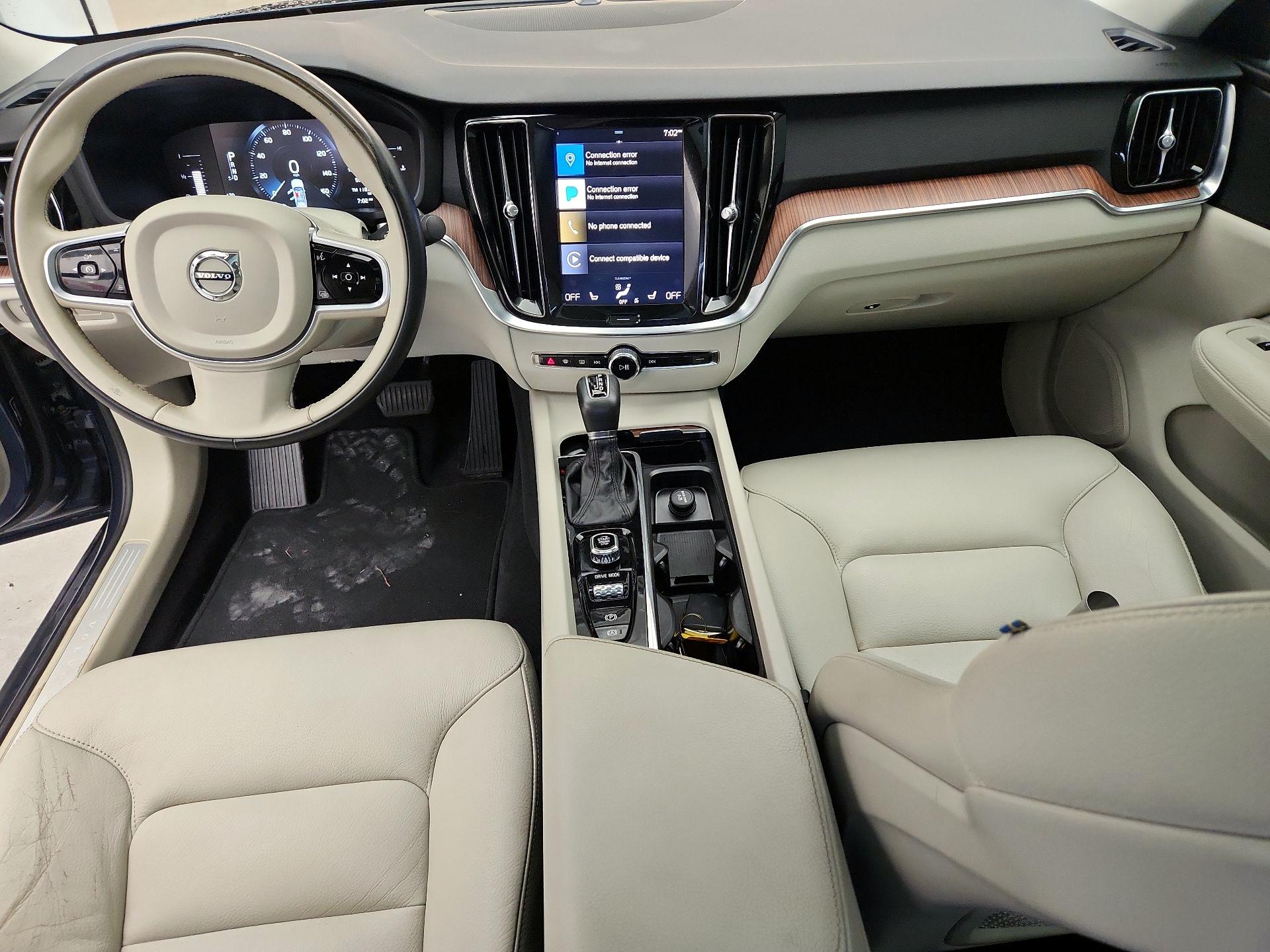 Thumbnail: 2019 Volvo S60 - 9