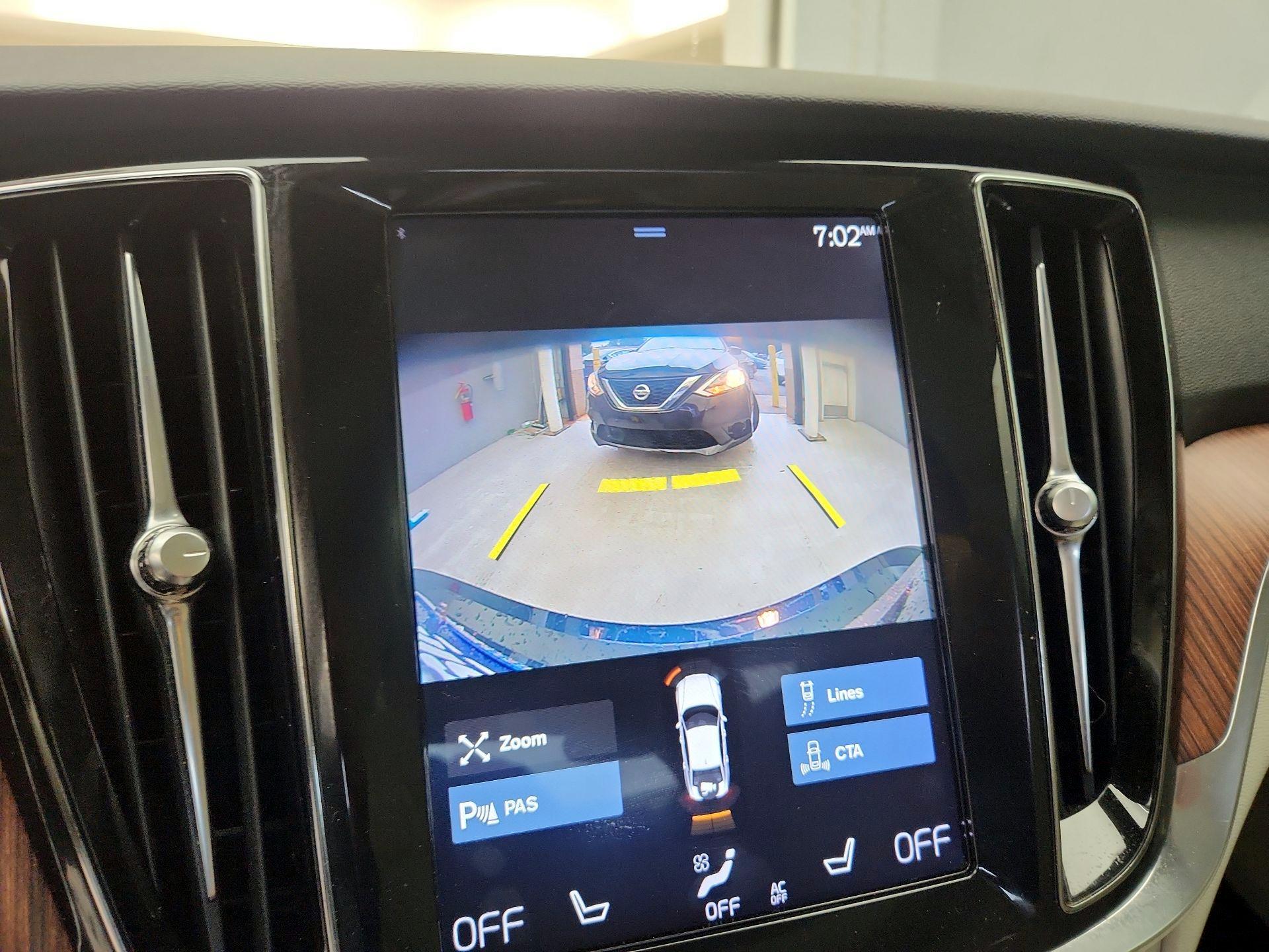 Thumbnail: 2019 Volvo S60 - 14