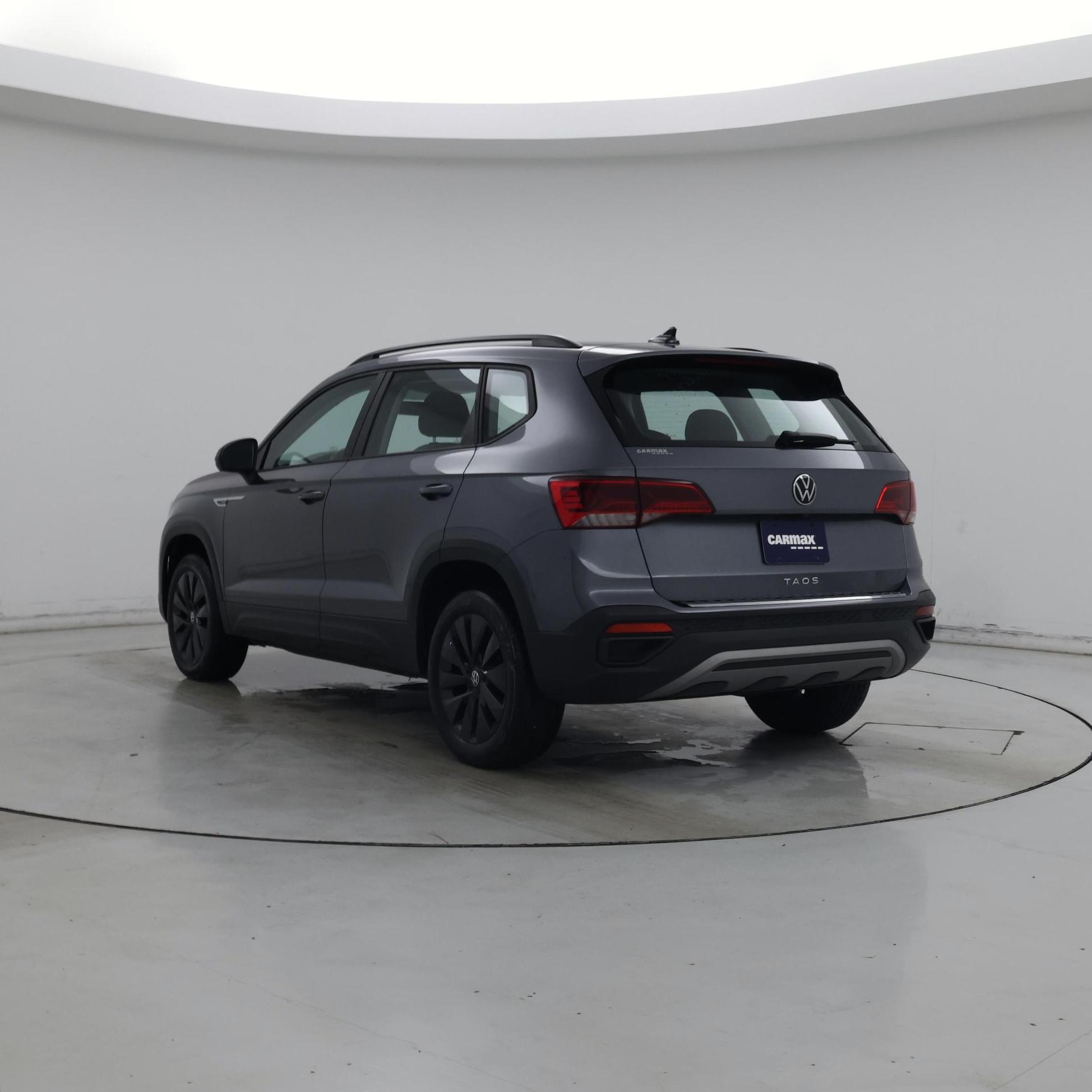 Thumbnail: 2022 Volkswagen Taos - 2