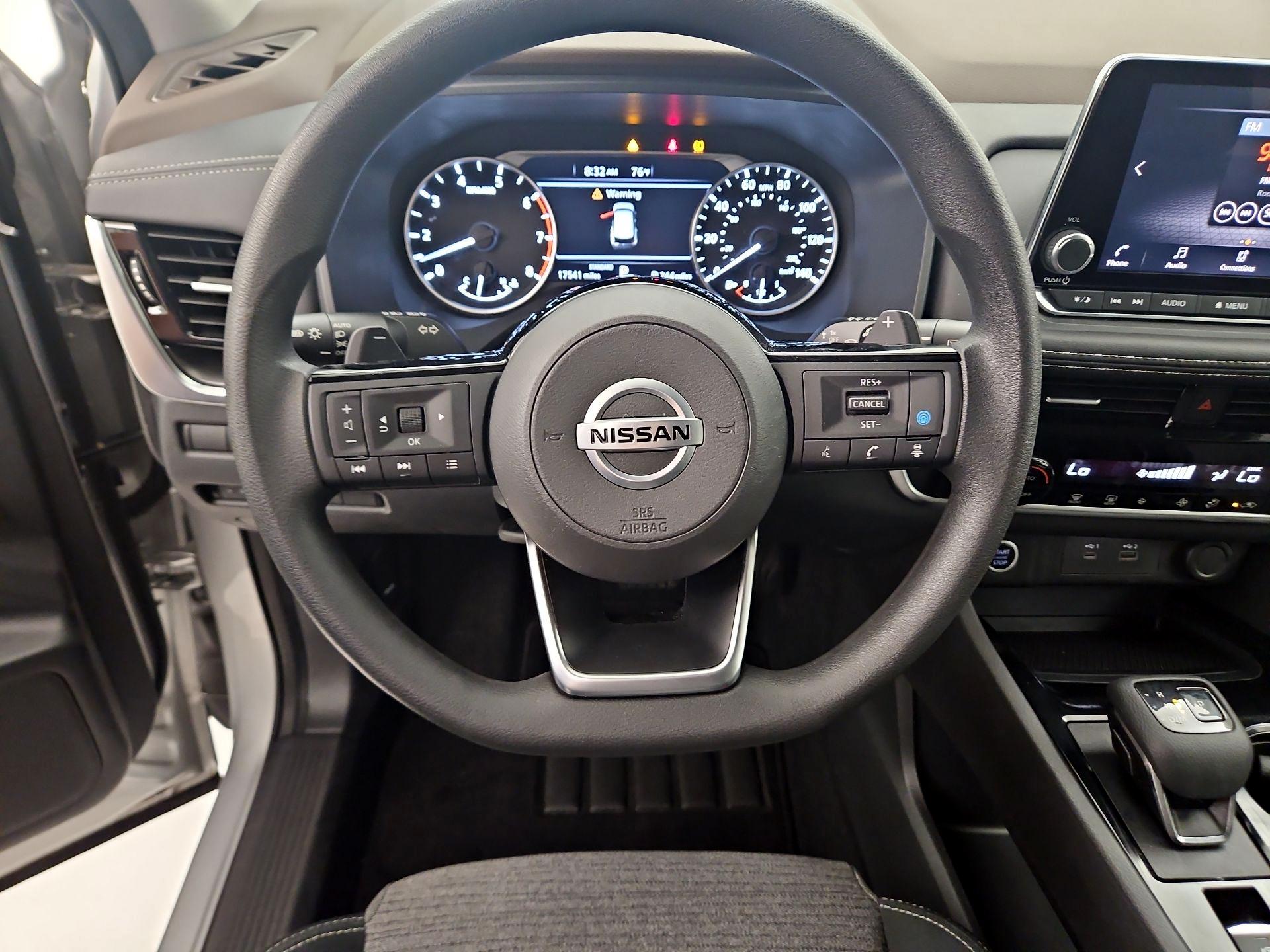 Thumbnail: 2021 Nissan Rogue - 10