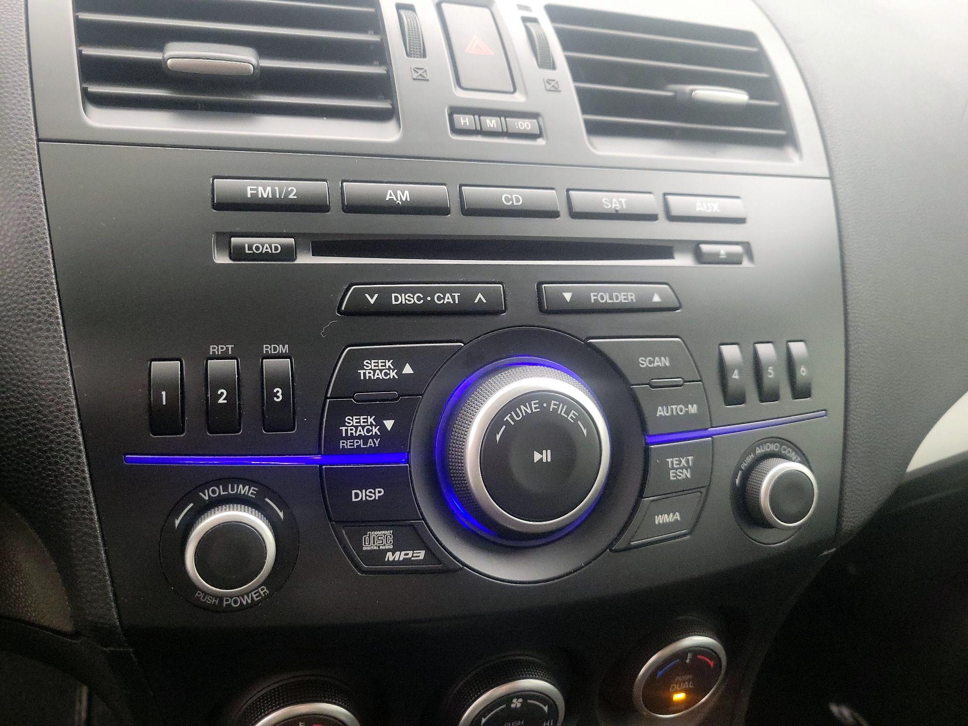 Thumbnail: 2013 Mazda Mazda3 - 14