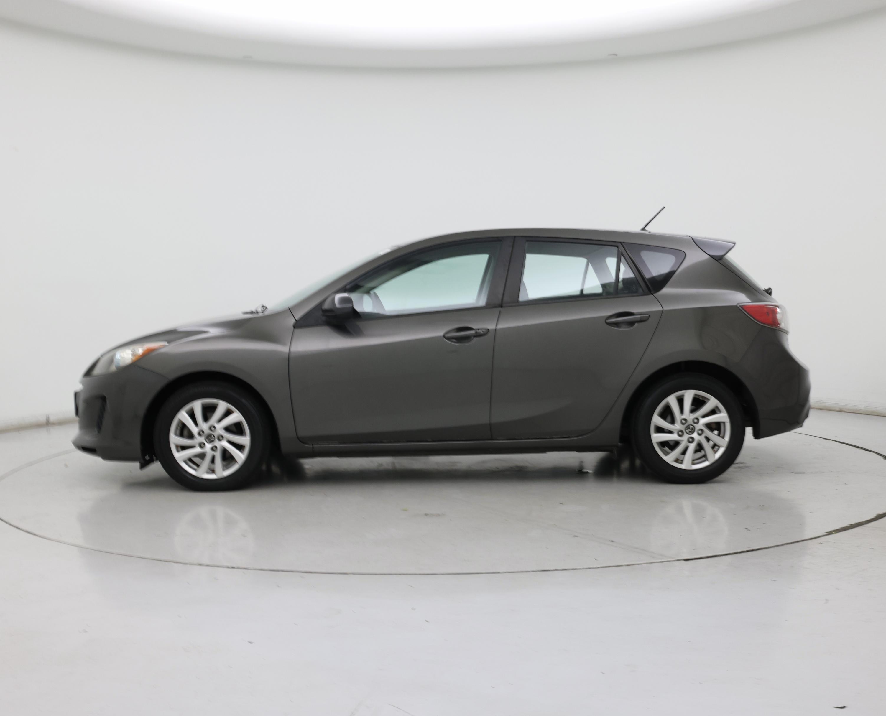 Thumbnail: 2013 Mazda Mazda3 - 3