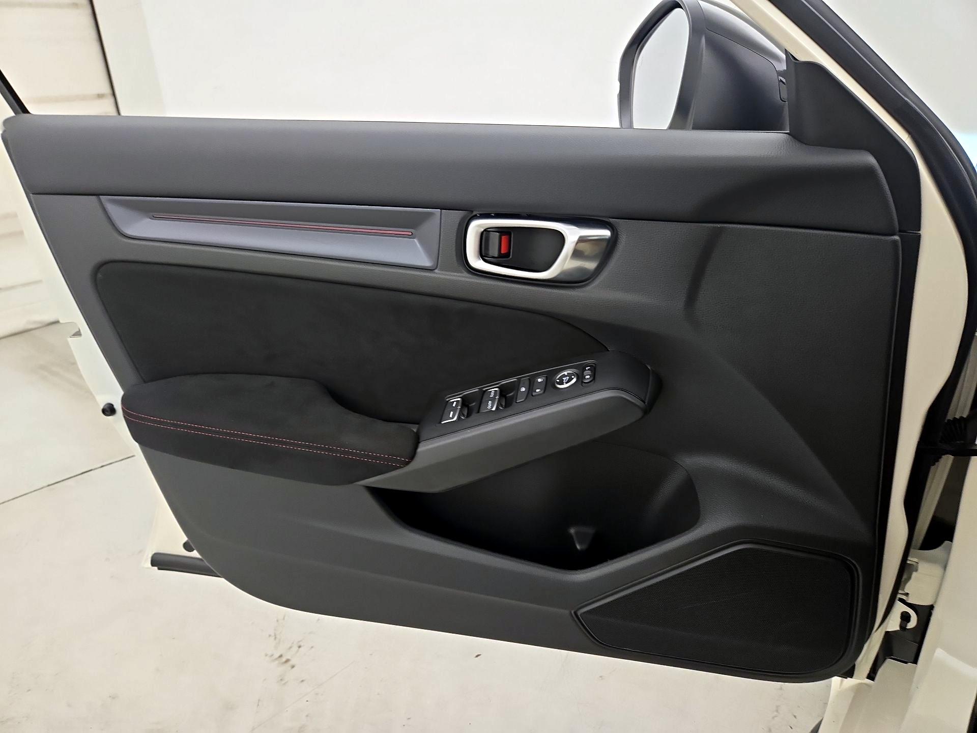 Thumbnail: 2025 Honda Civic - 12