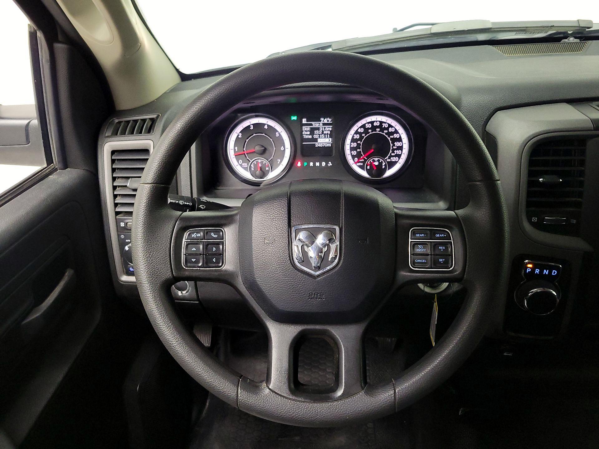 Thumbnail: 2023 RAM 1500 Classic - 10