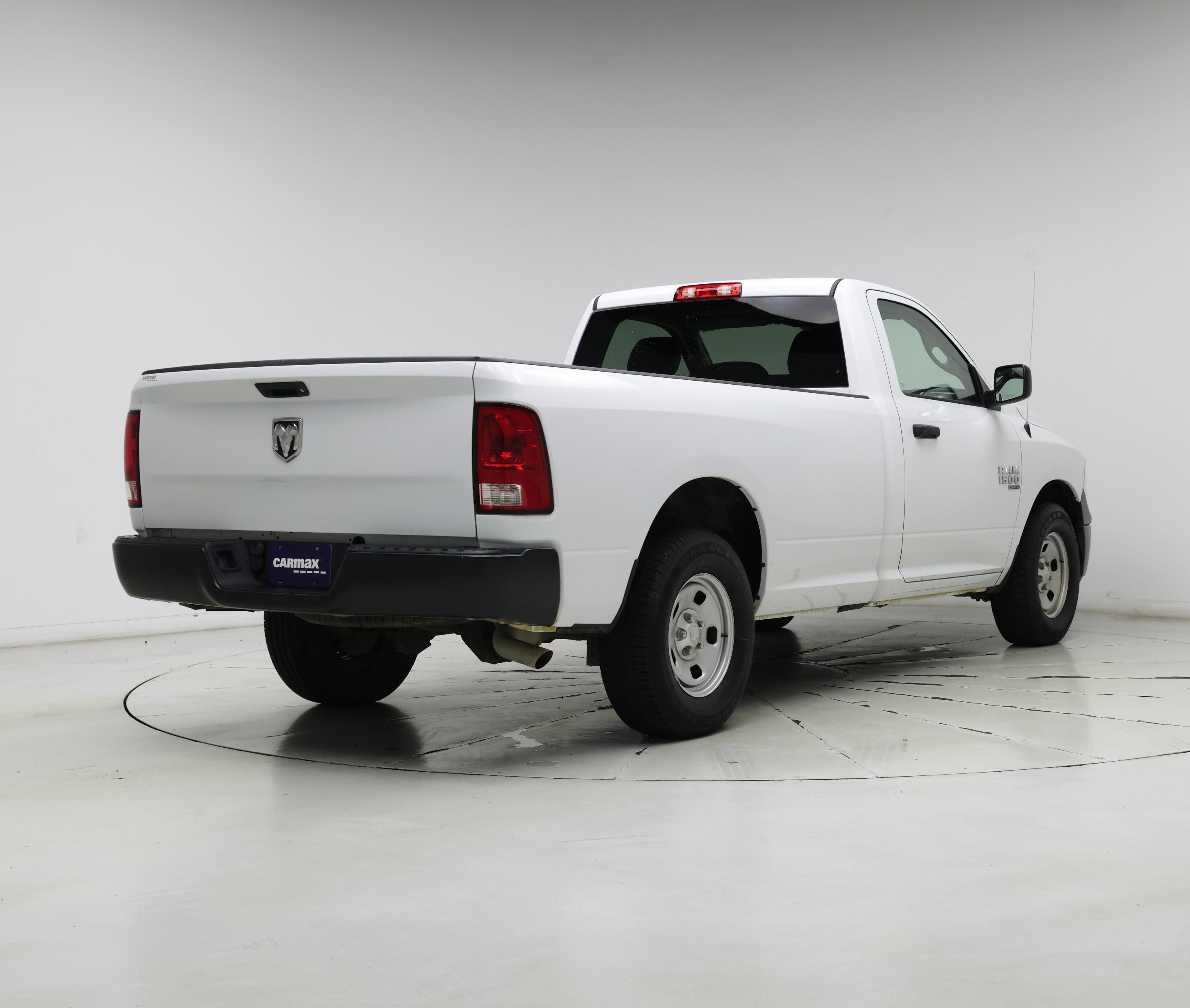 Thumbnail: 2023 RAM 1500 Classic - 8