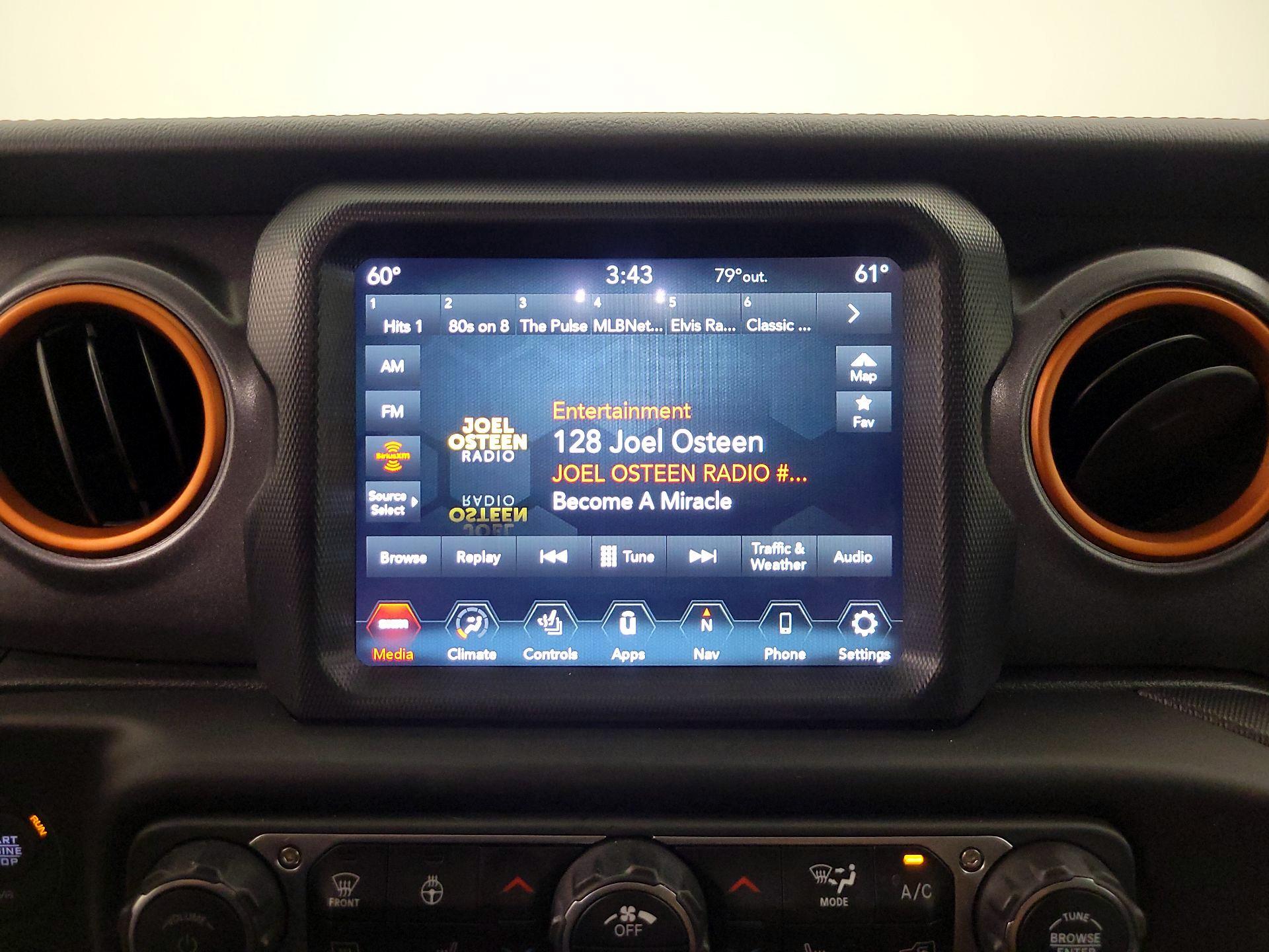Thumbnail: 2023 Jeep Gladiator - 16