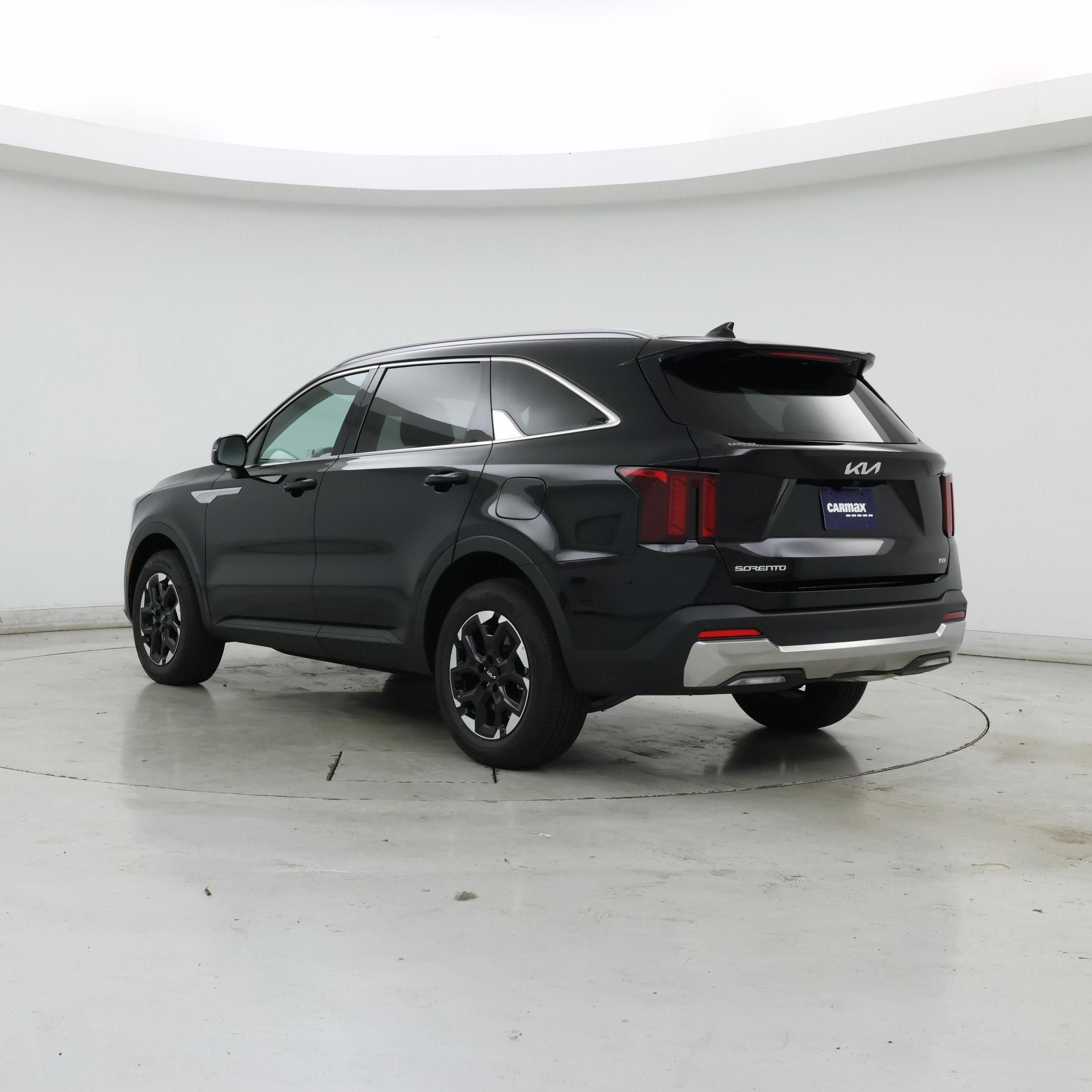 Thumbnail: 2025 Kia Sorento - 2