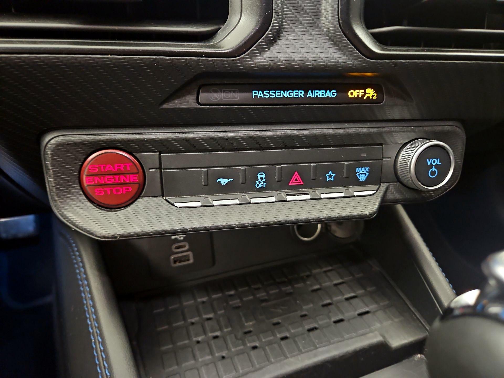 Thumbnail: 2024 Ford Mustang - 17