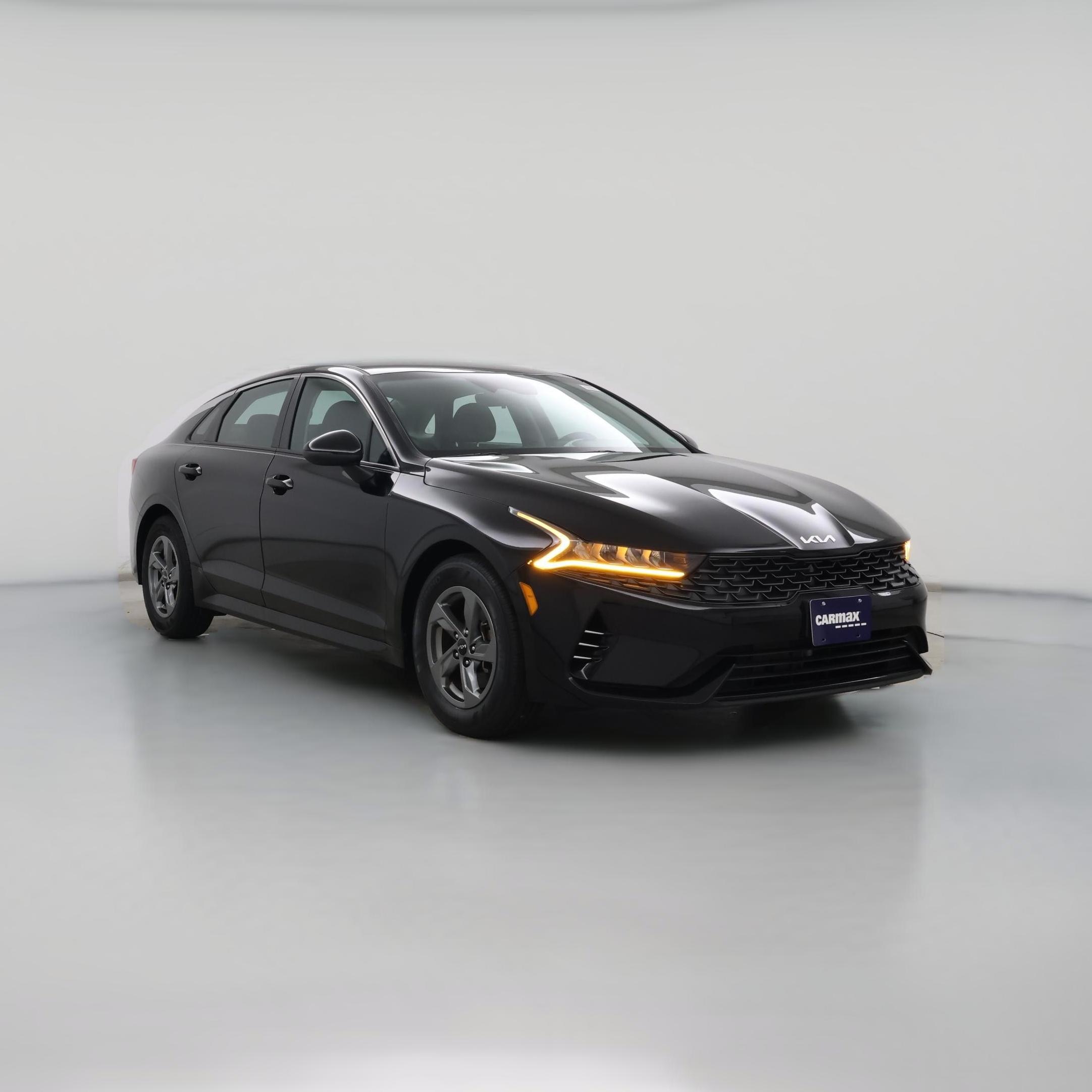 Thumbnail: 2022 Kia K5 - 1