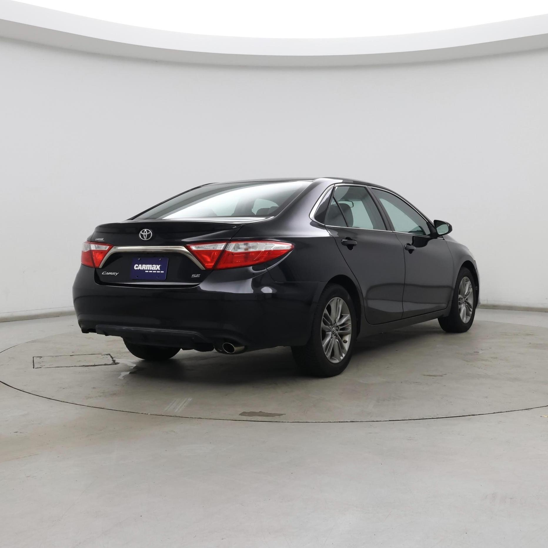 Thumbnail: 2016 Toyota Camry - 8