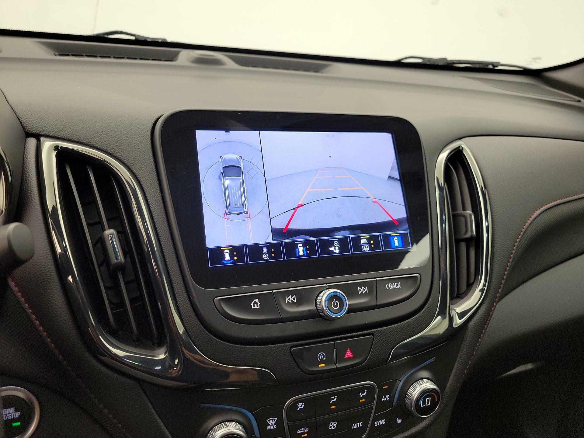 Thumbnail: 2022 Chevrolet Equinox - 14