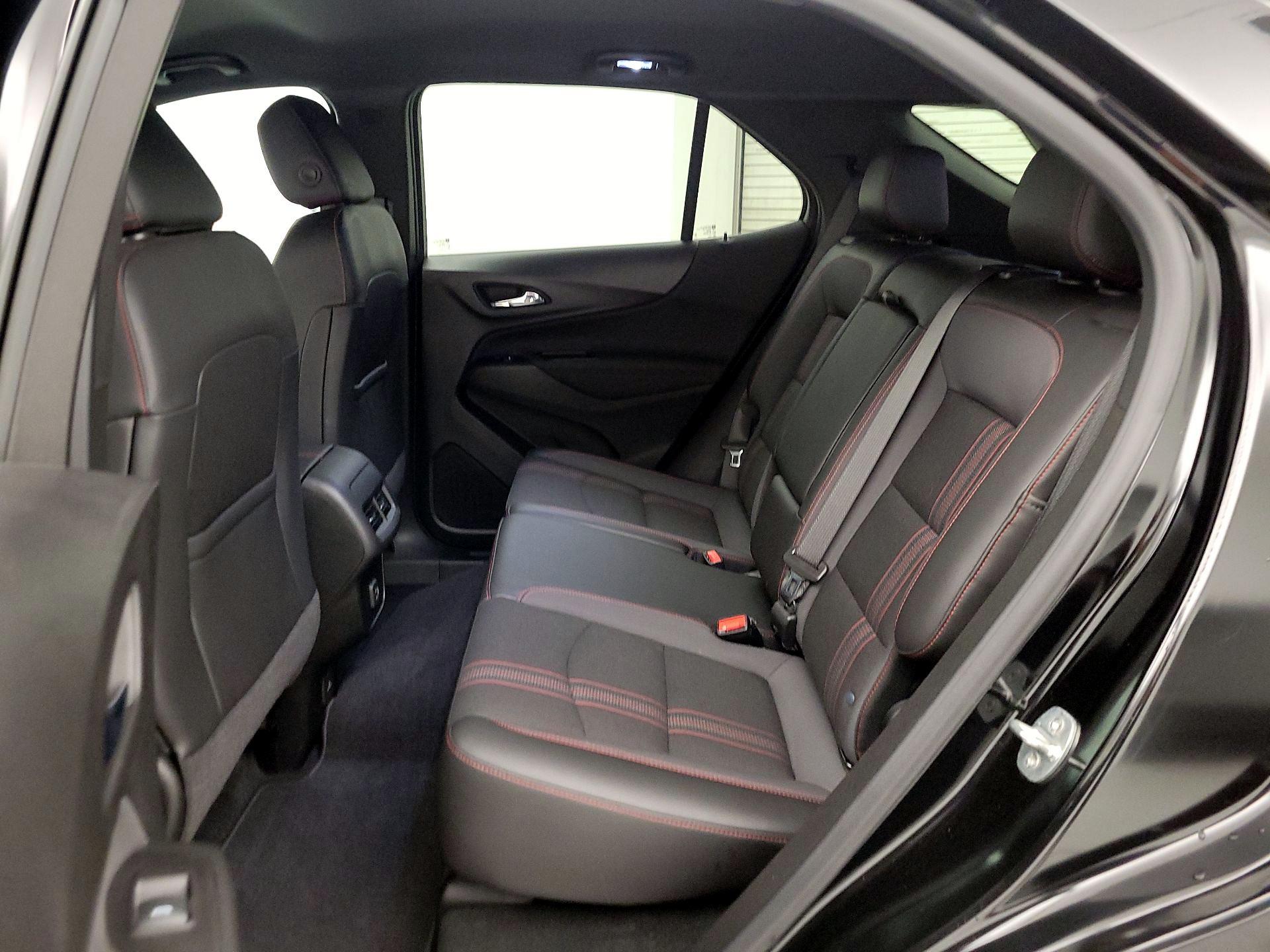 Thumbnail: 2022 Chevrolet Equinox - 19
