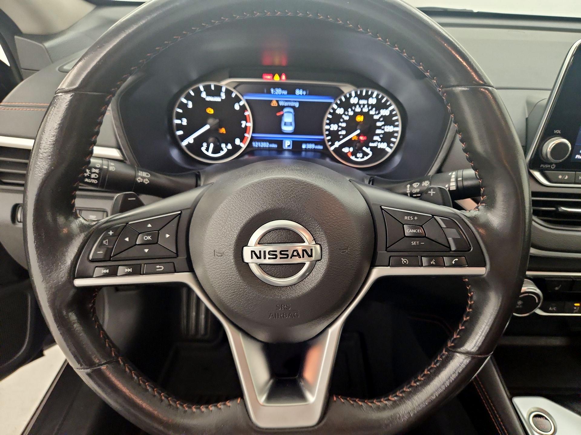 Thumbnail: 2022 Nissan Altima - 10