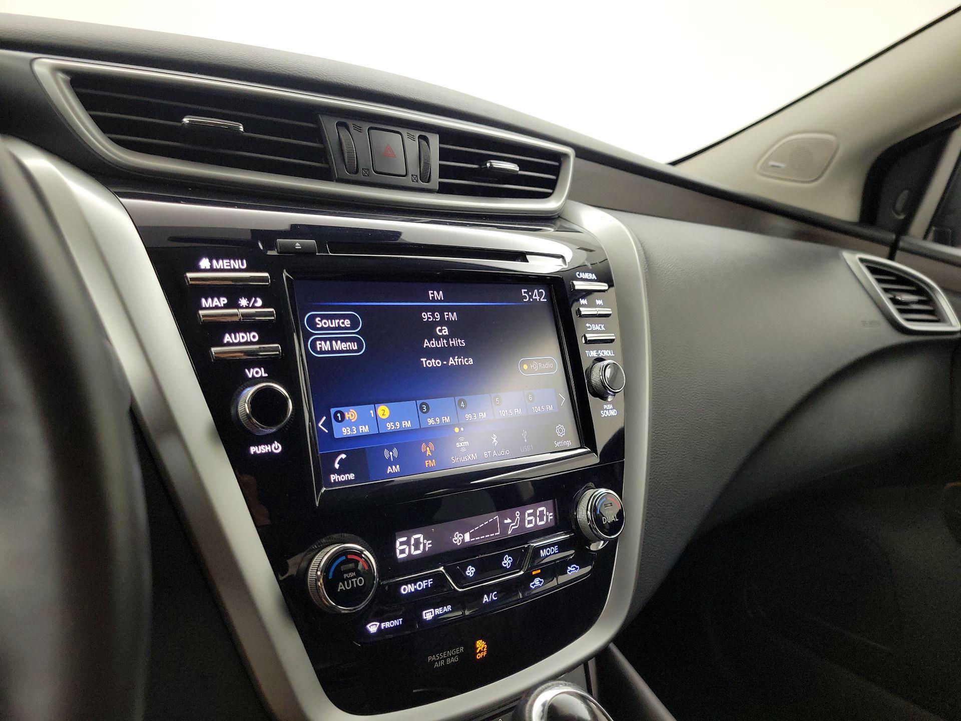 Thumbnail: 2020 Nissan Murano - 16